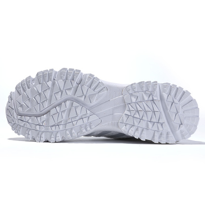 Breathable fly knit casual sports air cushion shoes