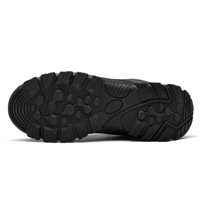 Outdoor mountaineering shoes