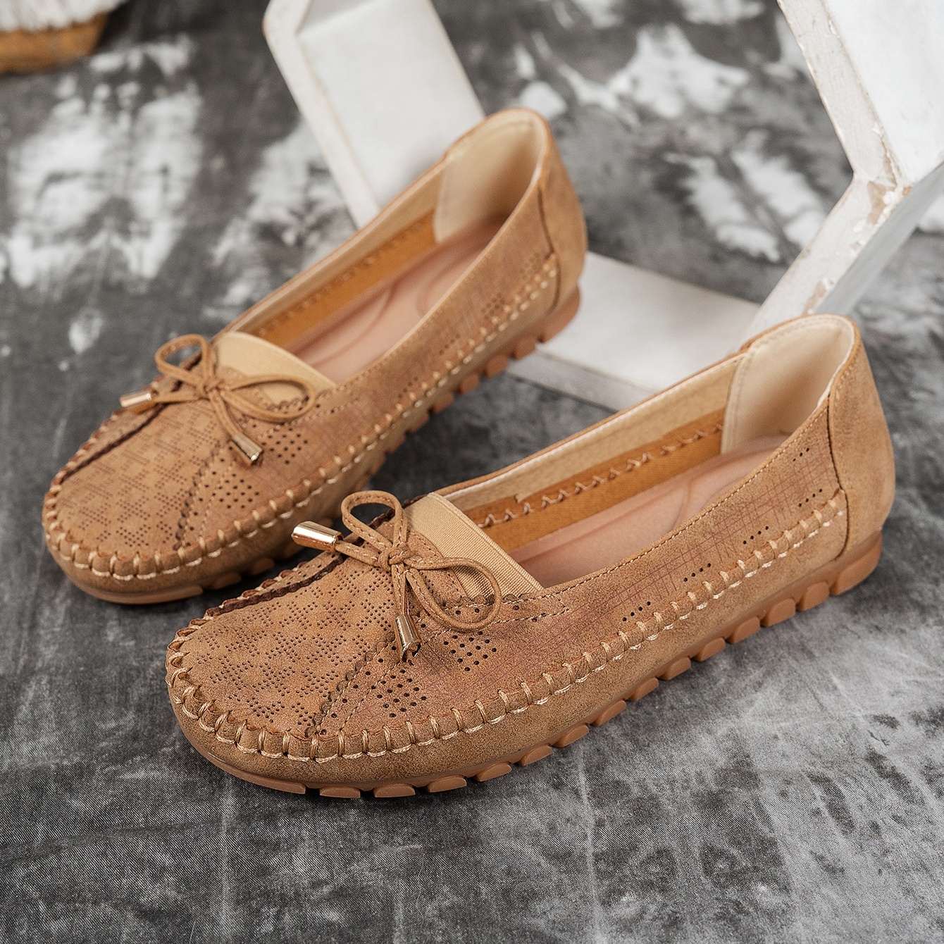 🔥Best Seller-Last Day Sale 60% OFF🔥 Orthopedic leather shoes, Lightweight, Anti-Slip, Breathable for Women