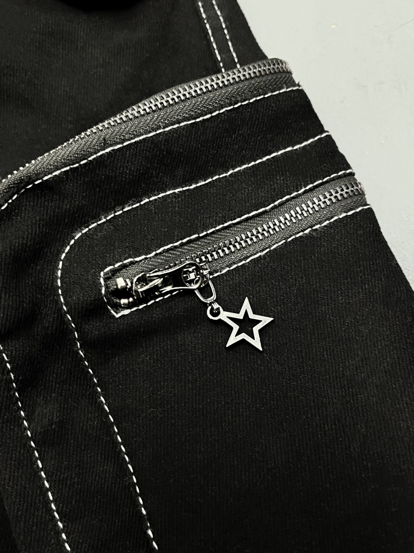“Unchained” Cargo Pants