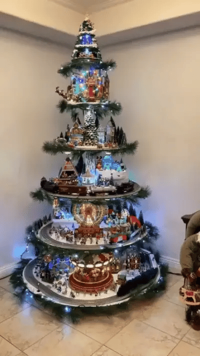 🎄Ferris Wheel Christmas Tree (With A Train, A Ferris Wheel, A Brightly Lit House And A Santa)🎄