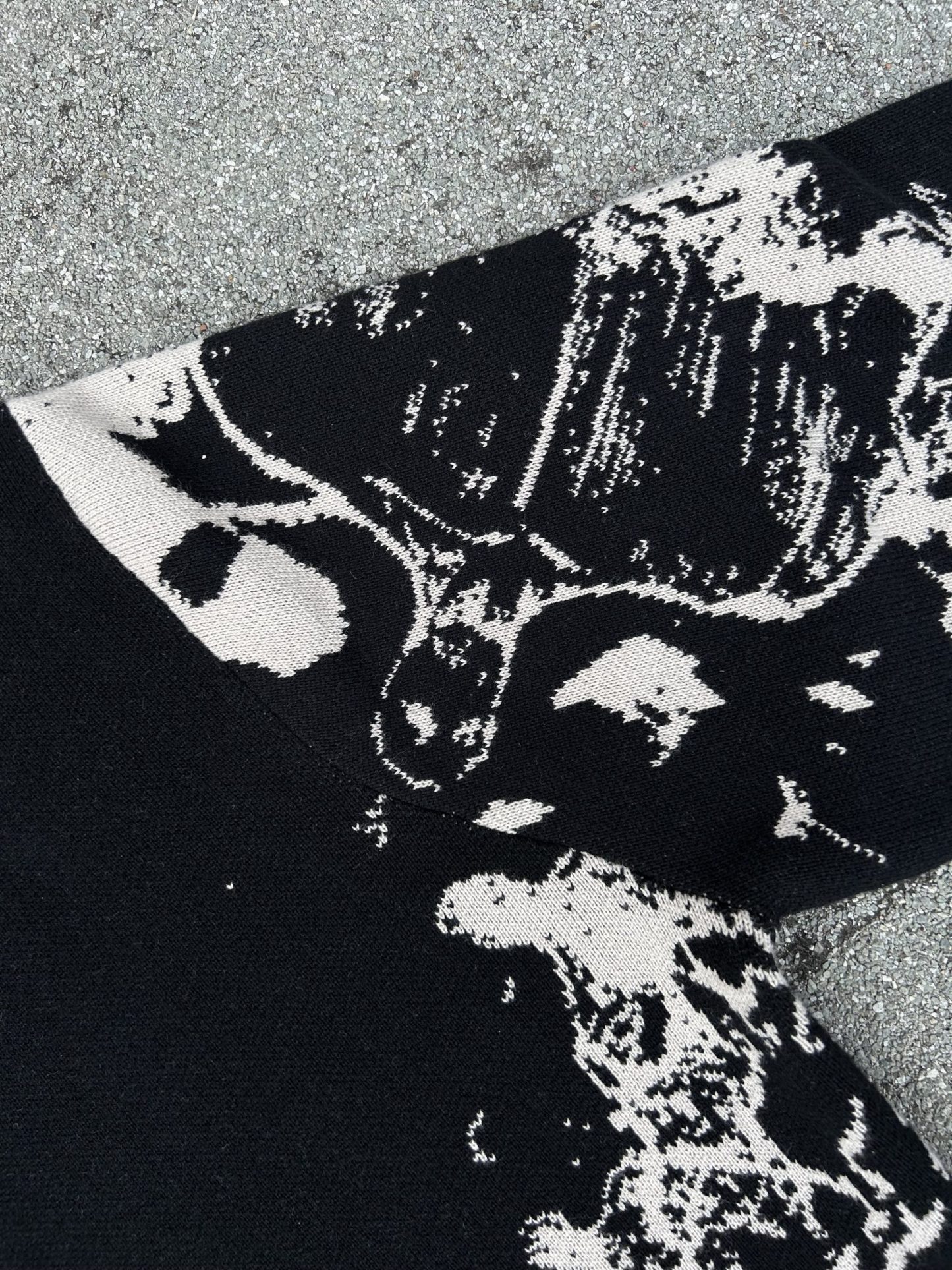 “Rumbling” Knit