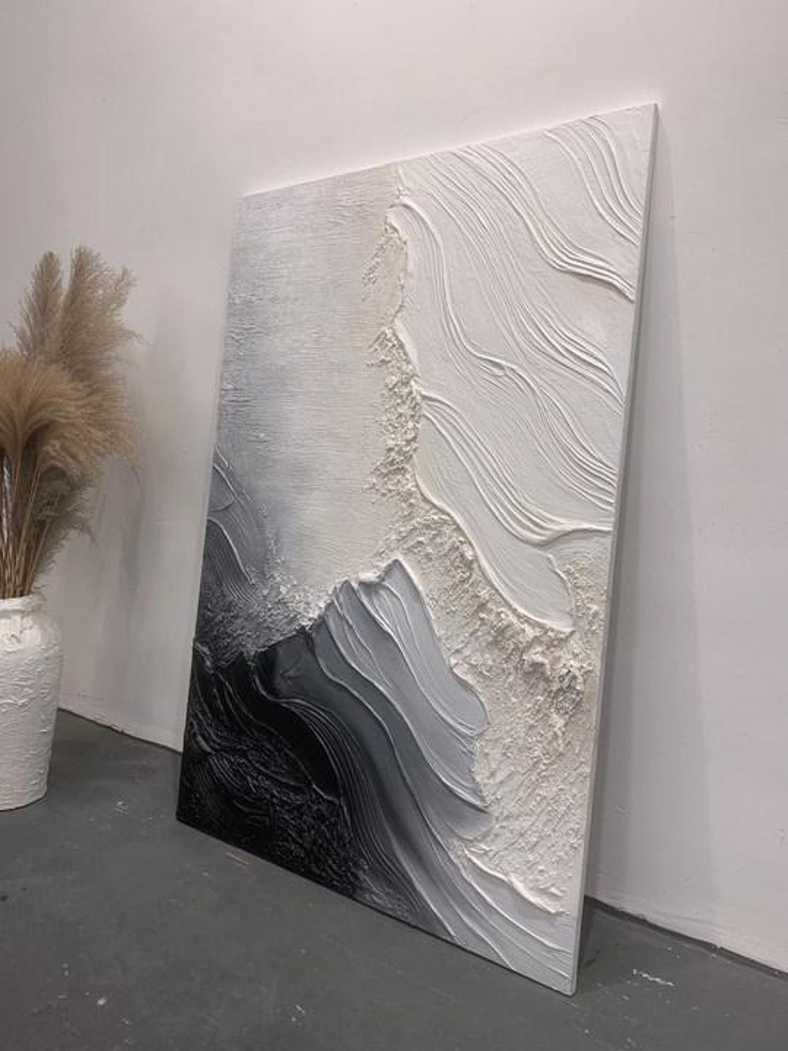 Monochrome Flow: Textured Abstract Art