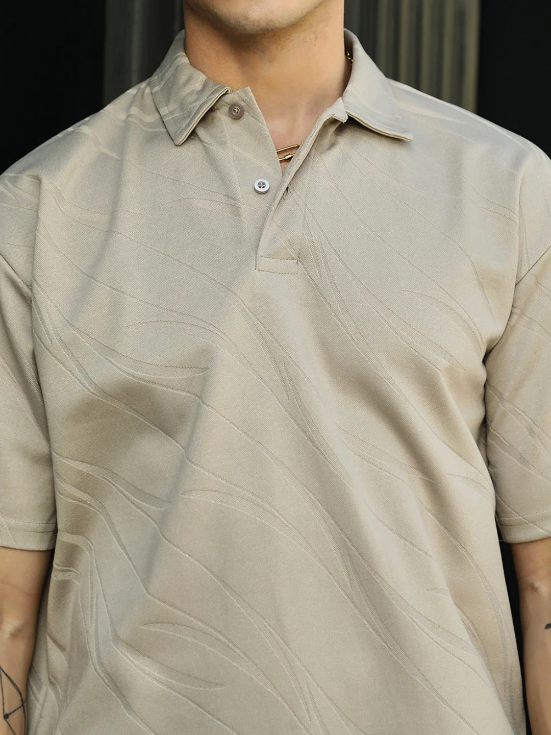 Subtle Pattern Short Sleeve Polo Shirt