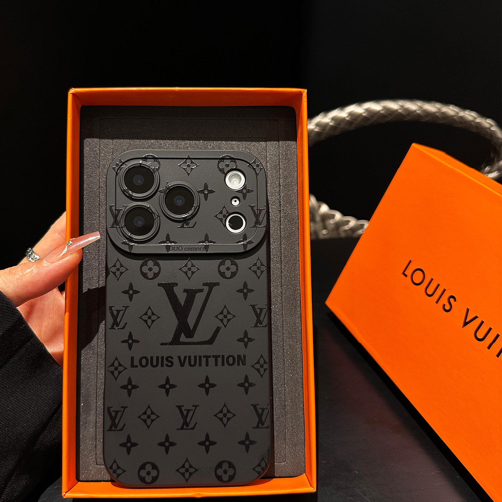 Classic Monogram iPhone Case Black For iPhone 17/16/15/14/13-VEMO088