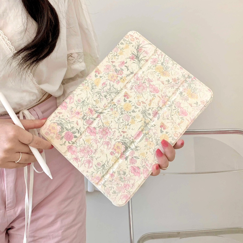 Vintage Flowers iPad Case