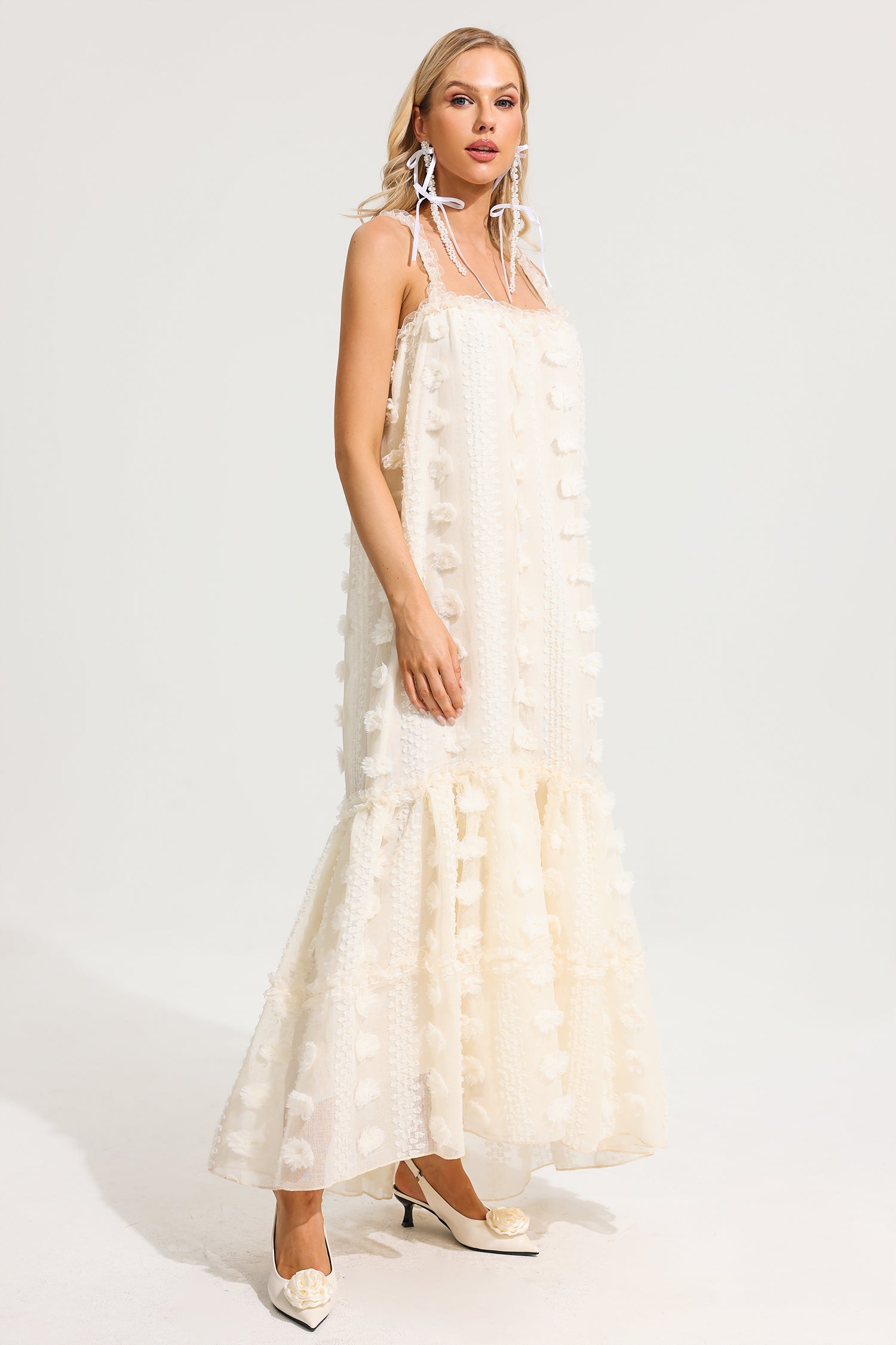 Ruffle 3D Flower Halter Neck Maxi Dress