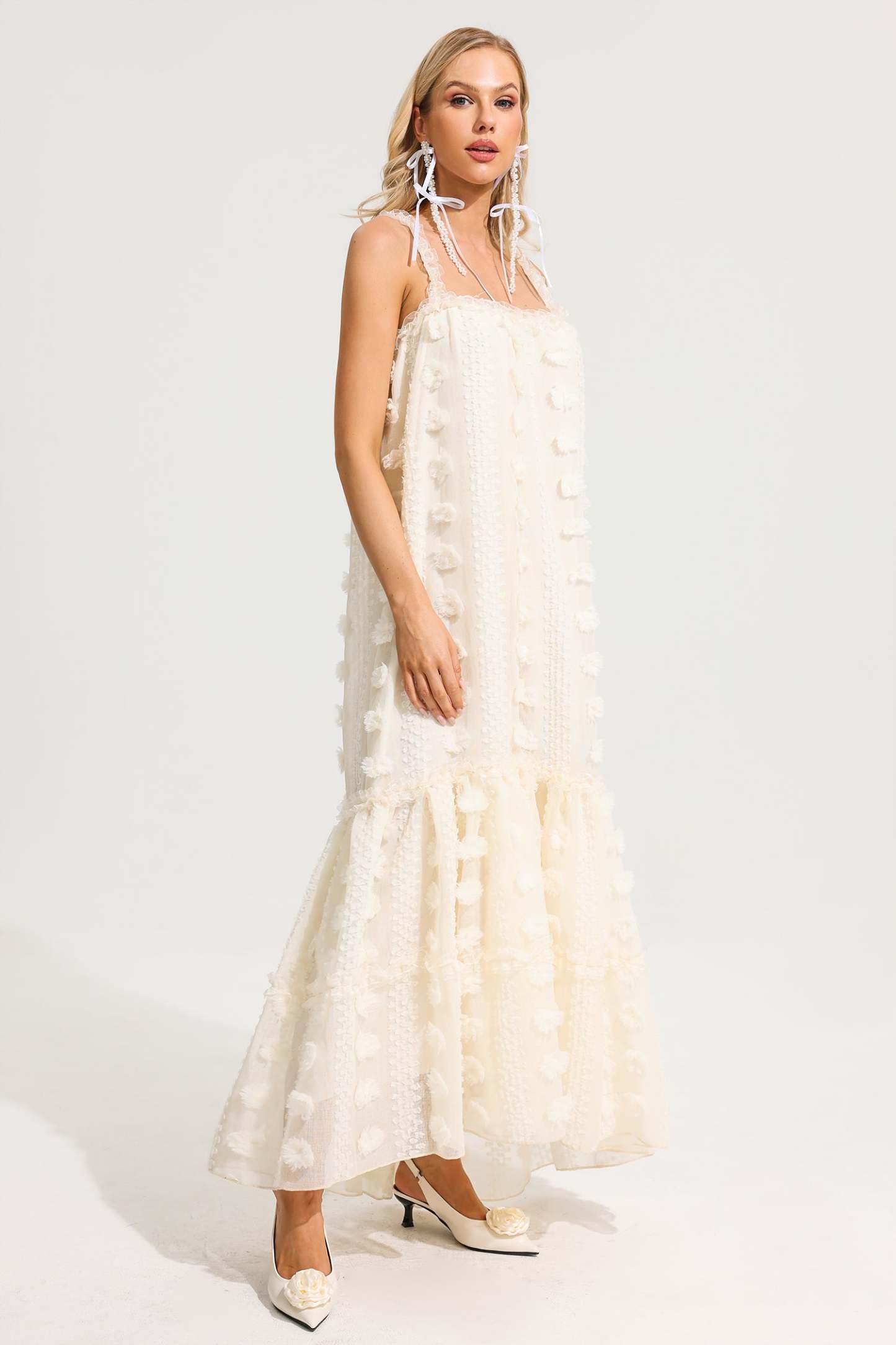 Ruffle 3D Flower Halter Neck Maxi Dress