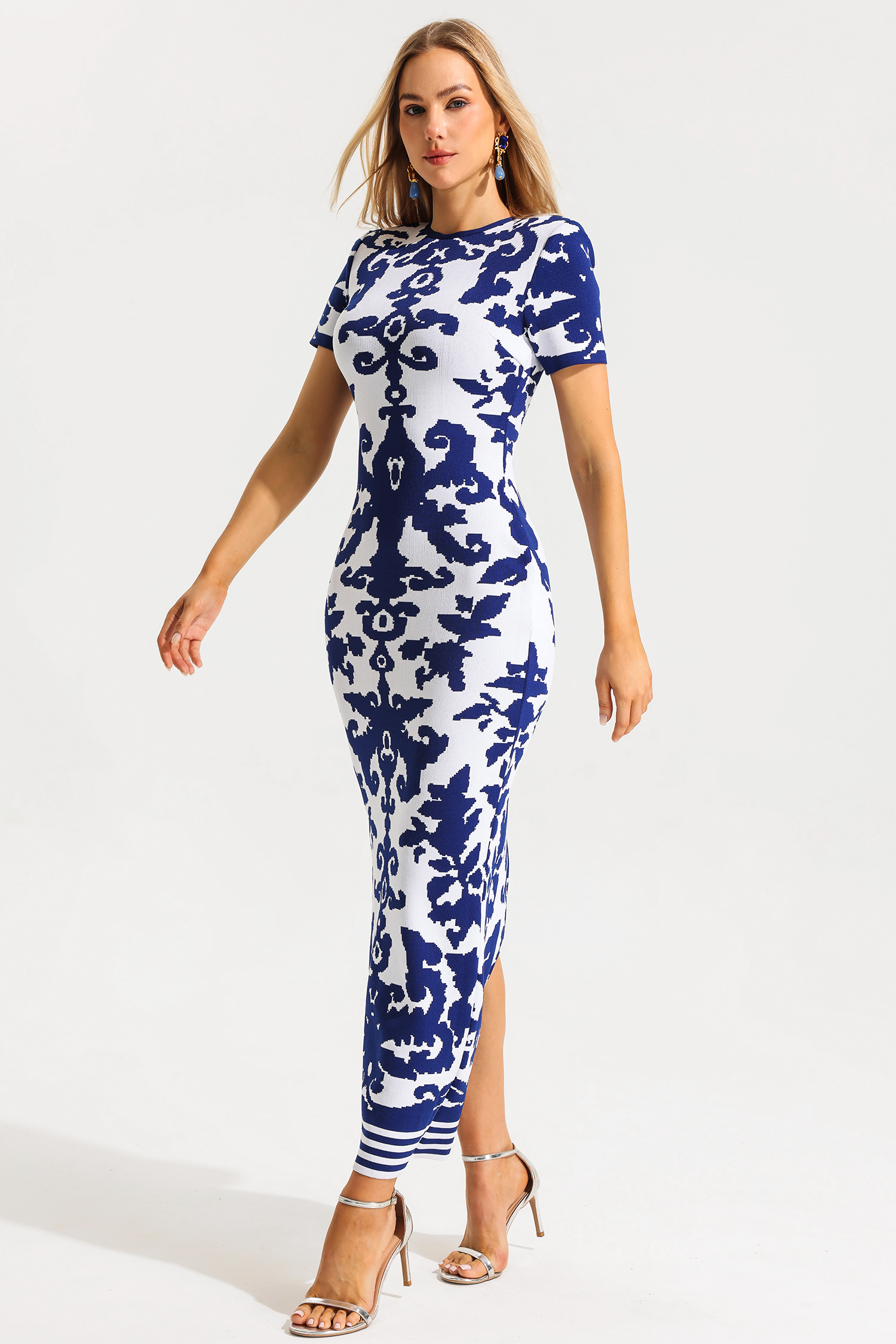 Kint Paisley Print Round Neckline Midi Dress