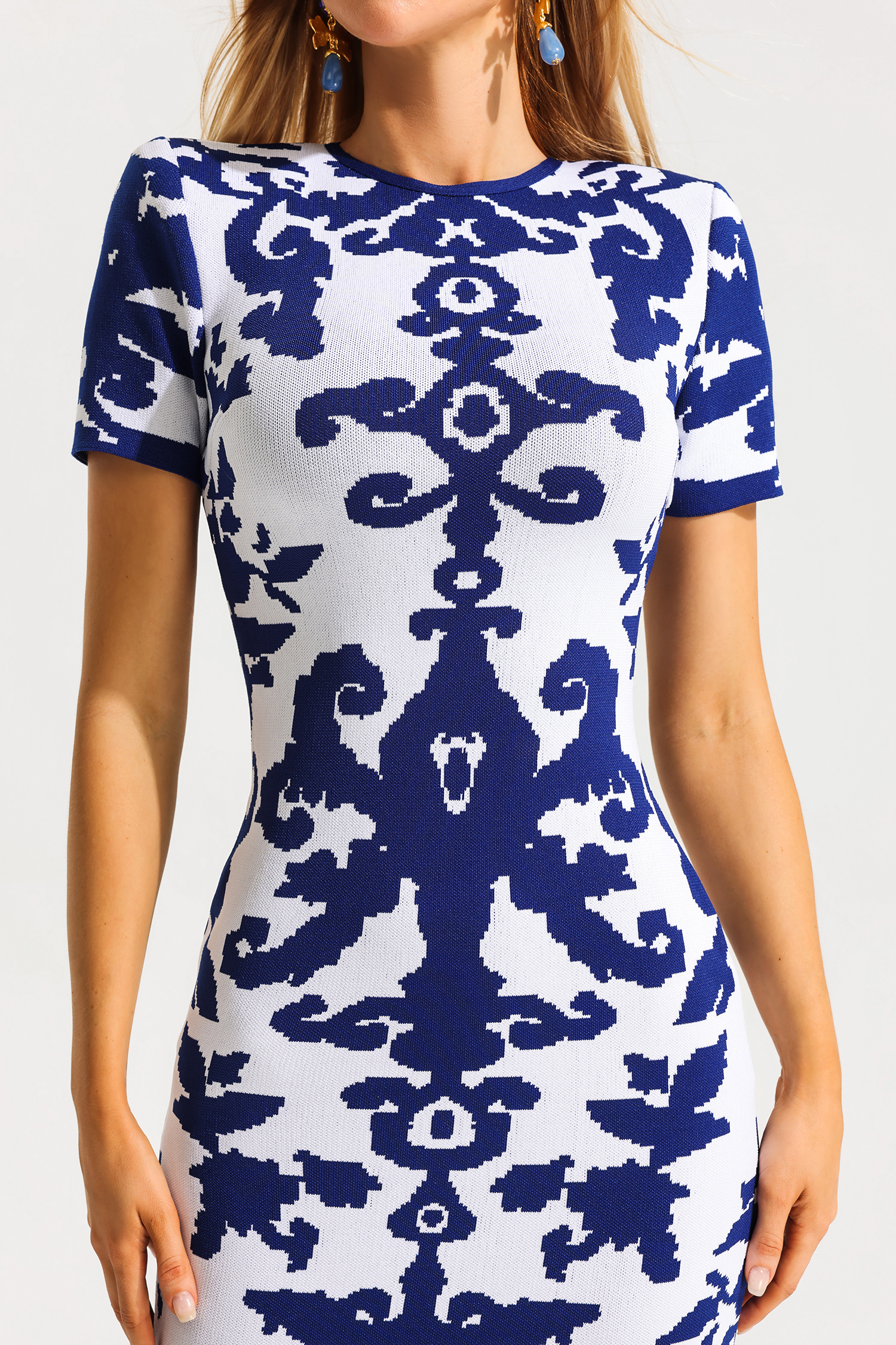 Kint Paisley Print Round Neckline Midi Dress