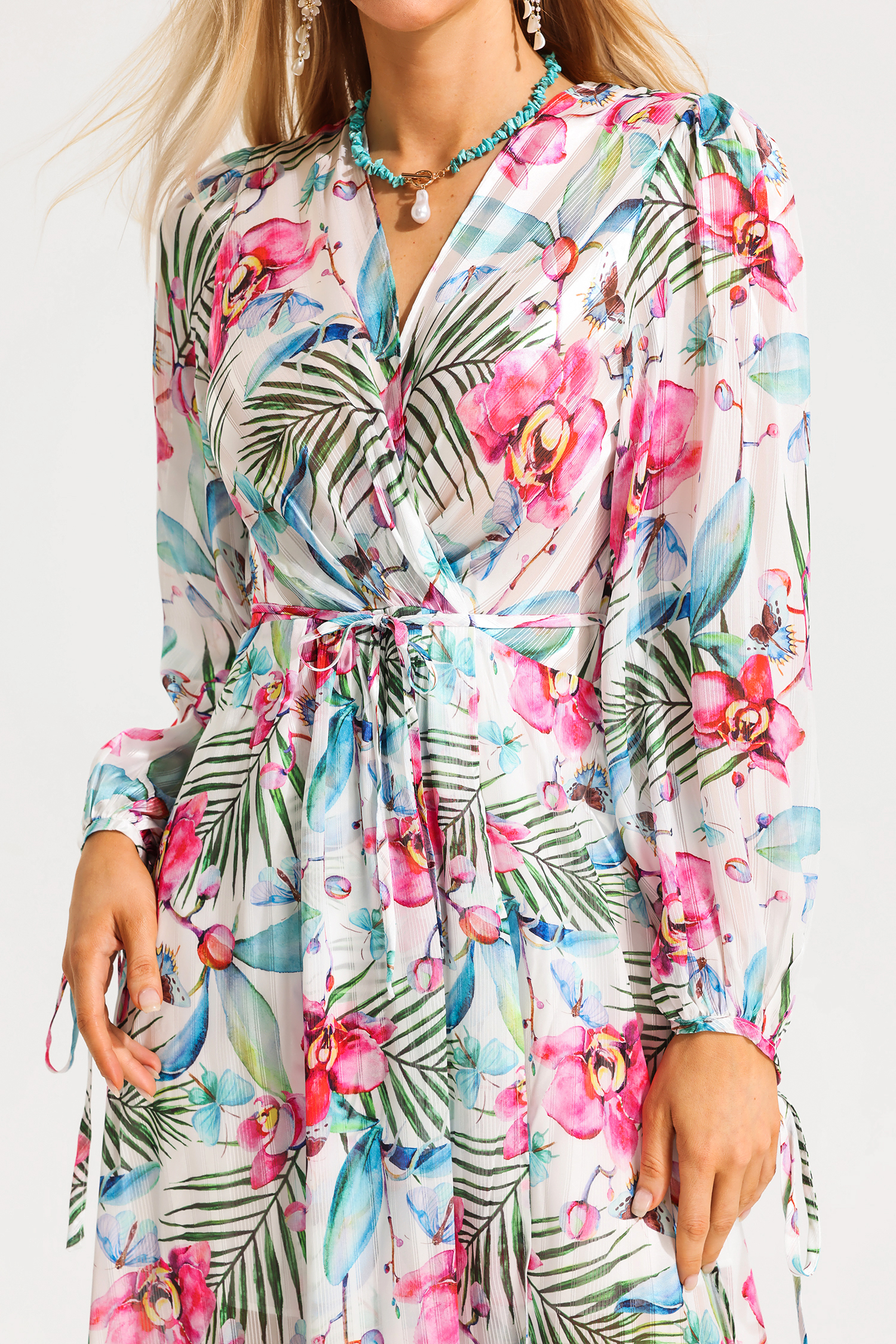 Floral Lantern Sleeve V-Neck Midi Dress