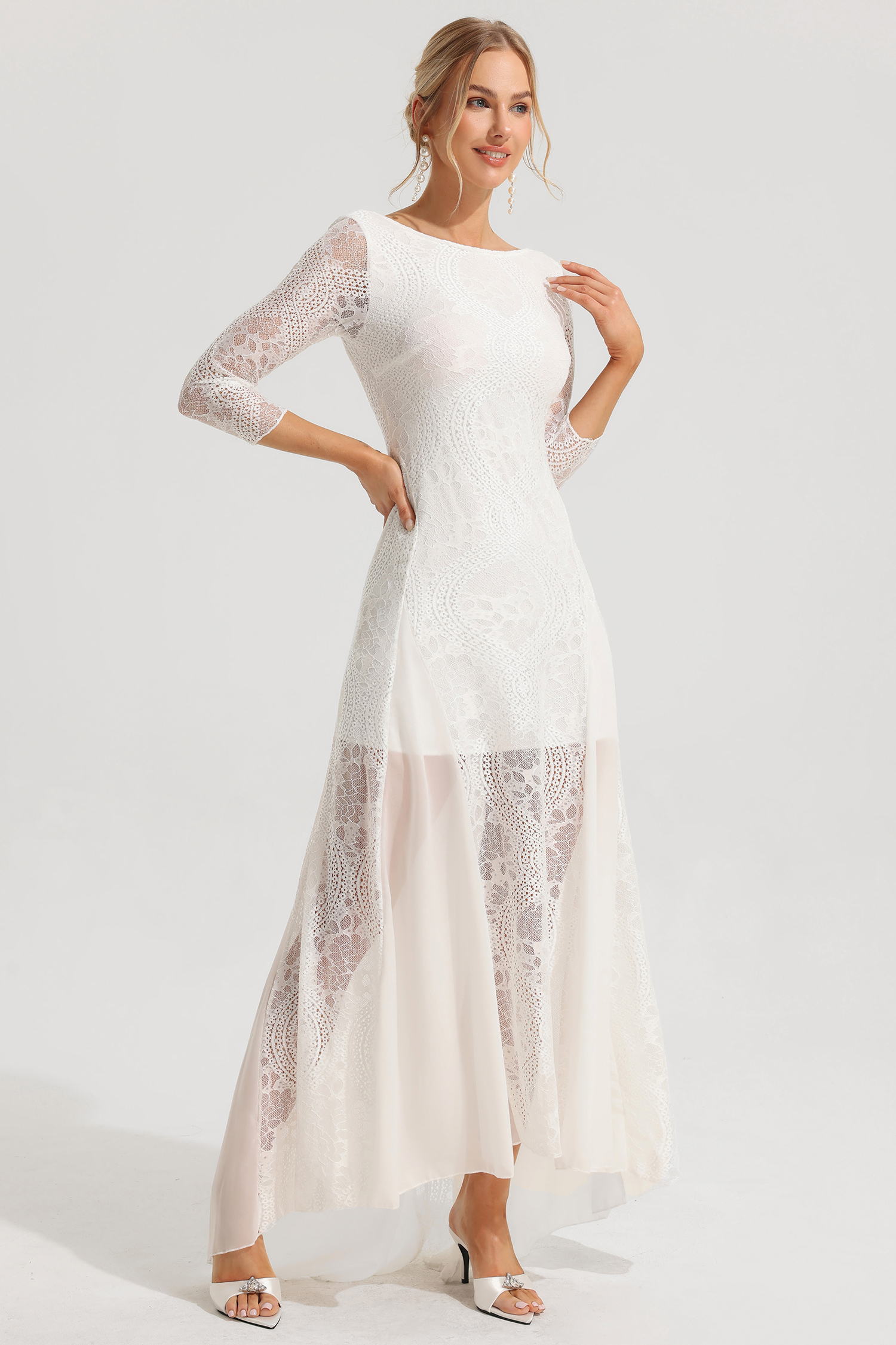 Lace Backless Long Sleeve Maxi Dress