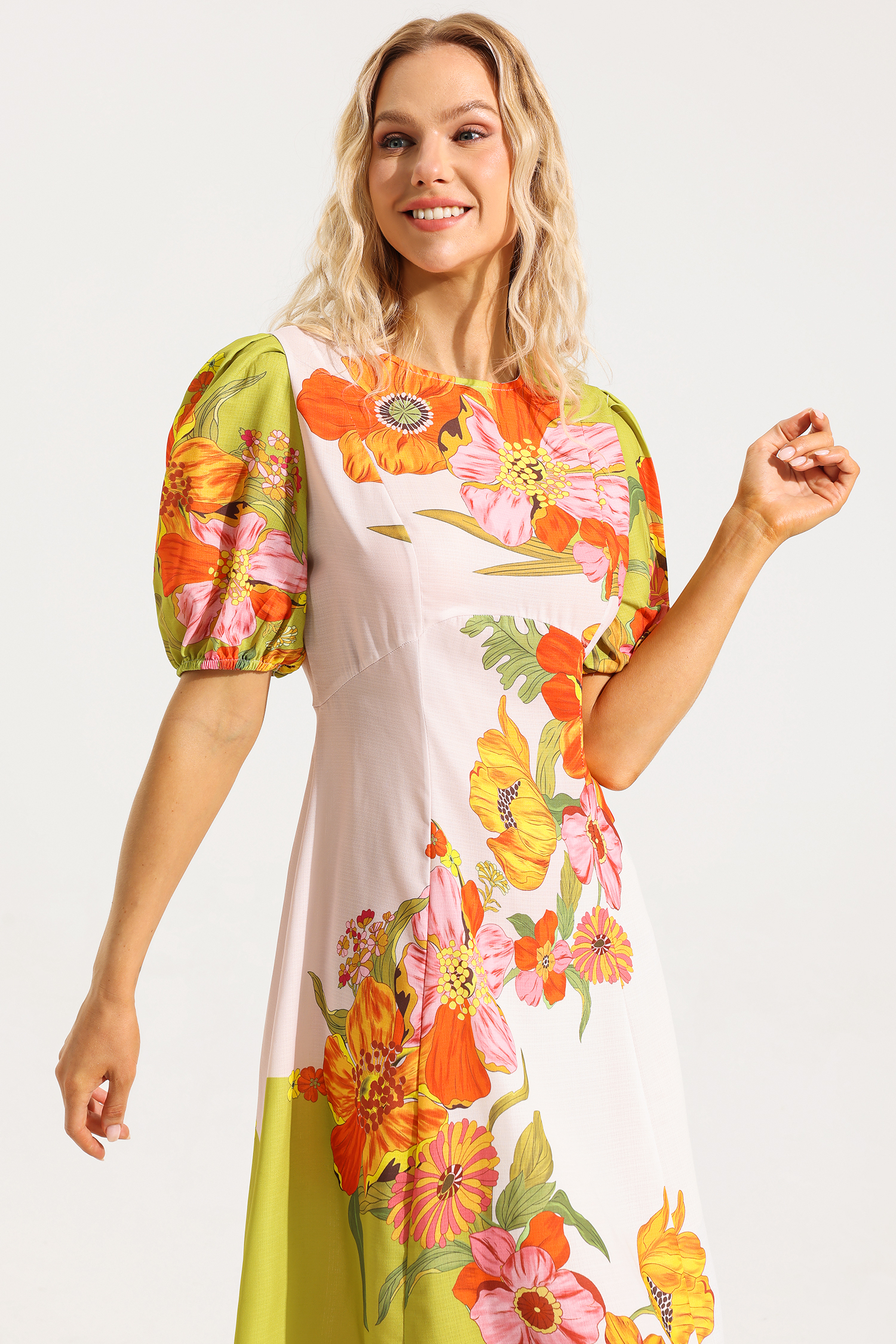 Floral Puff Sleeve Round Neckline Midi Dress