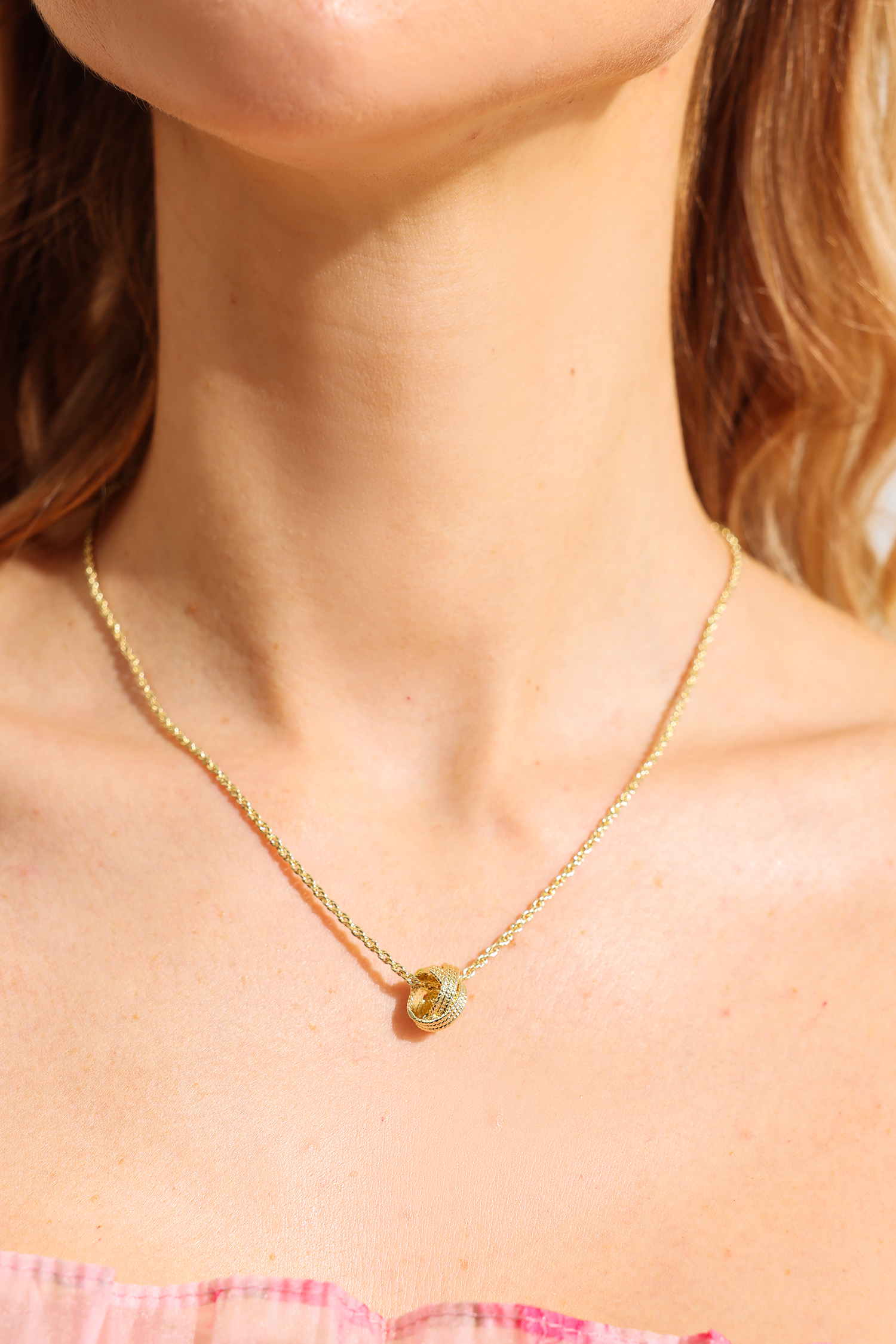 Metal Twist Imitation Necklace