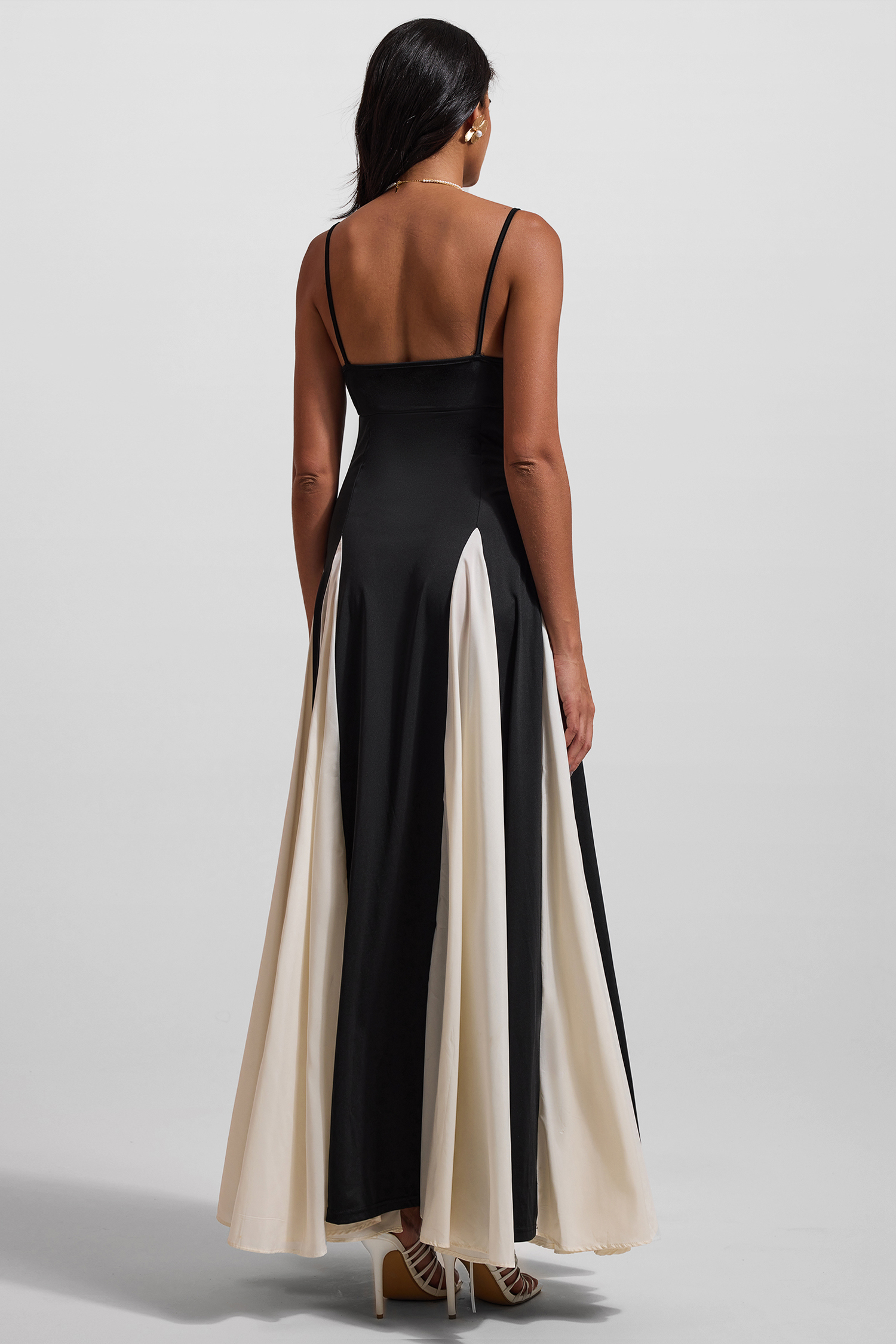 Contrast Color Sweetheart Neck Sleeveless Midi Dress