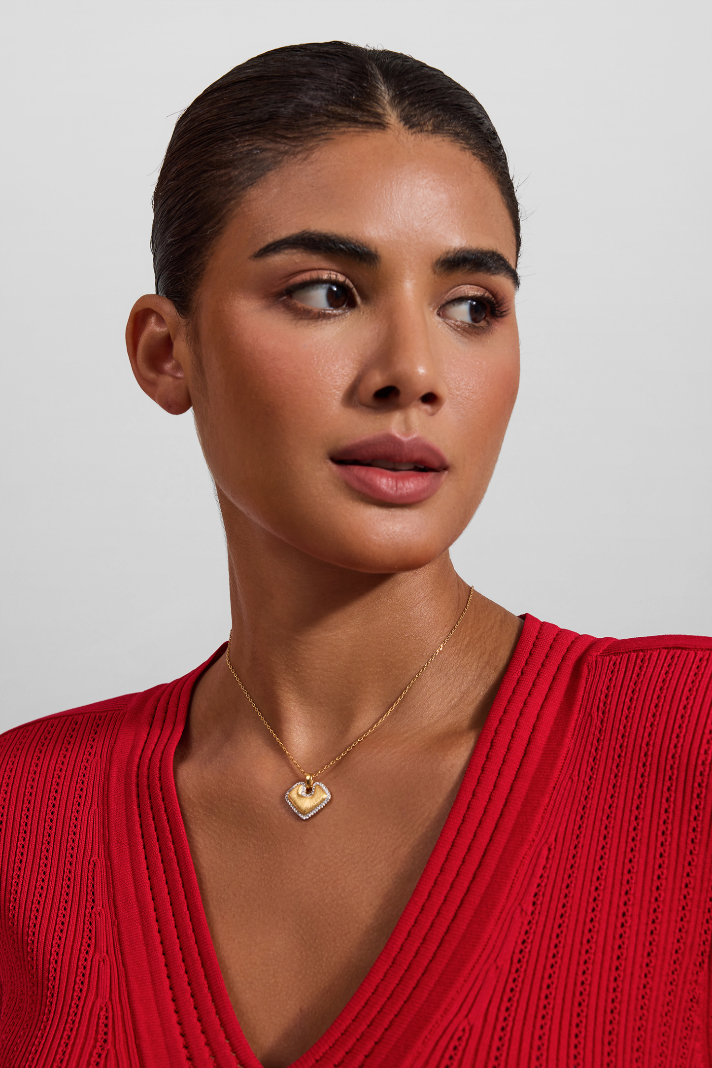 Faux Diamond Metal Necklace