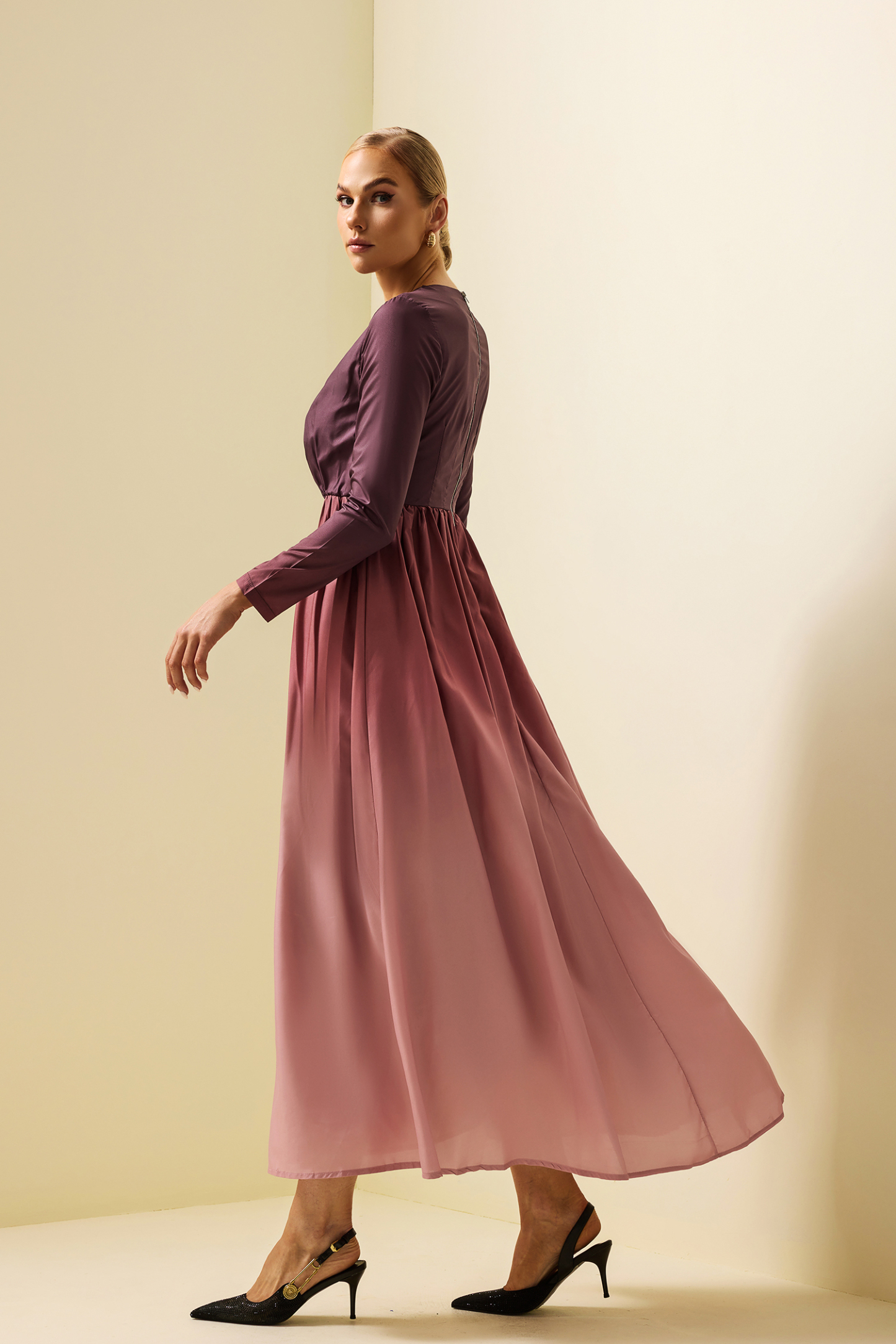 Gradient Color Runched Maxi Dres