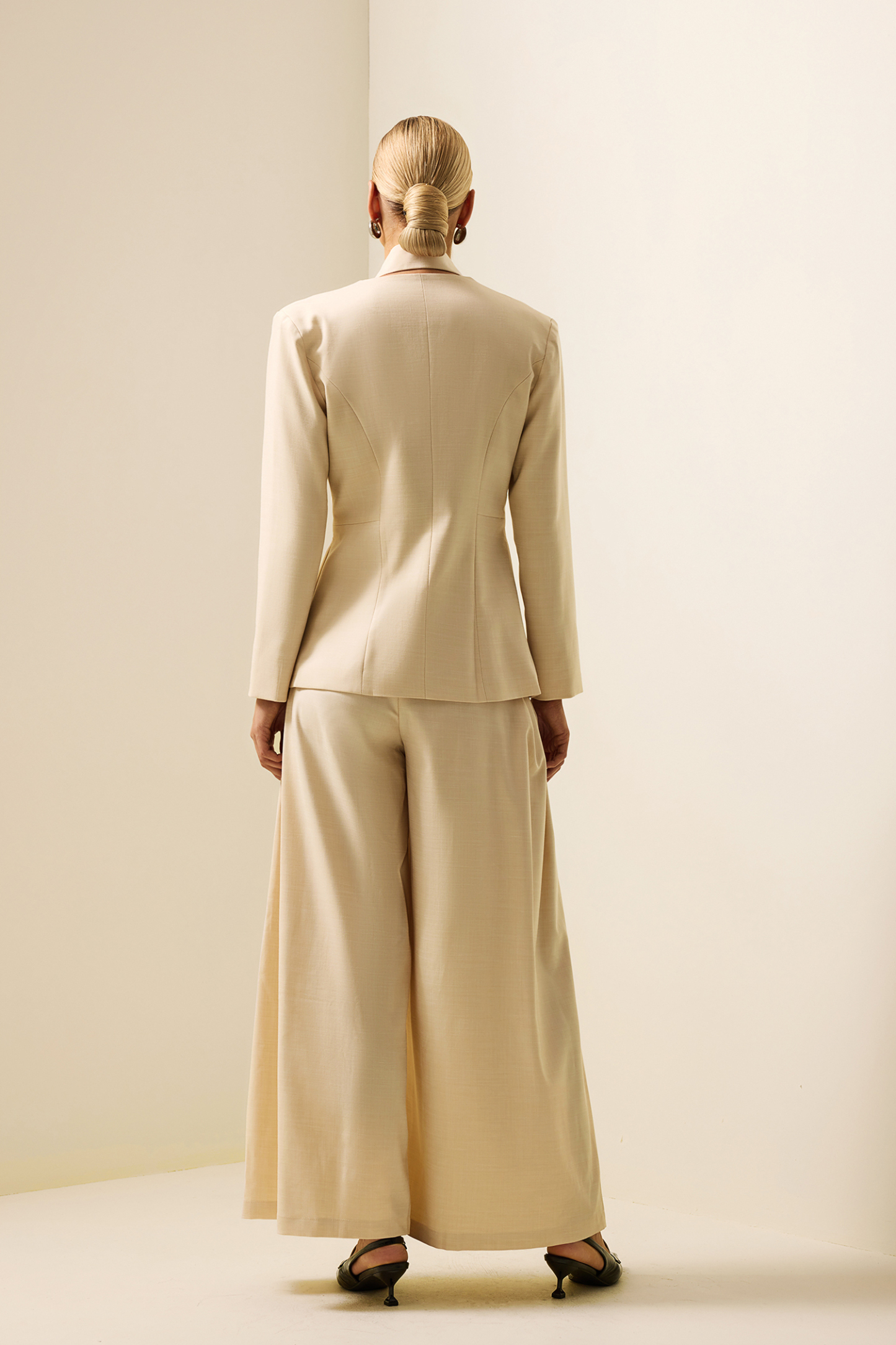 Solid Mid Sleeve Bottom Blazer ＆ High Waist Wide Leg Pants Set With Belt