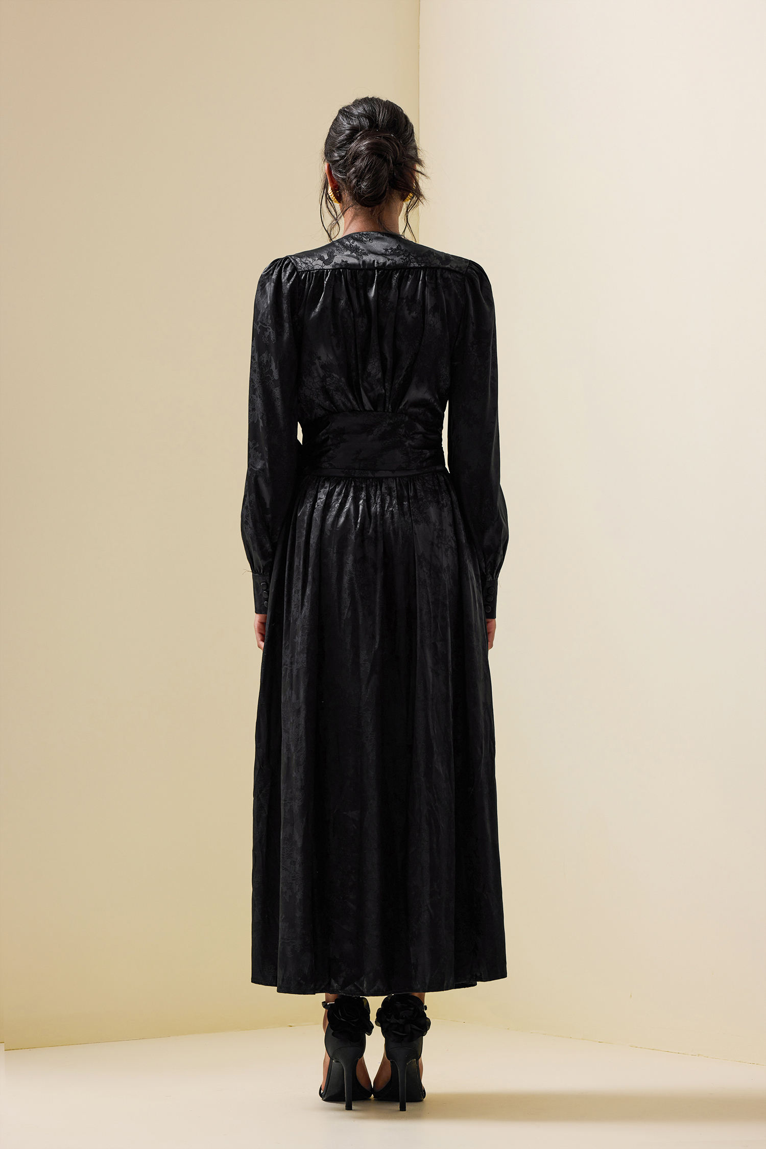 Jacquard Lantern Sleeve Warp Midi Dress