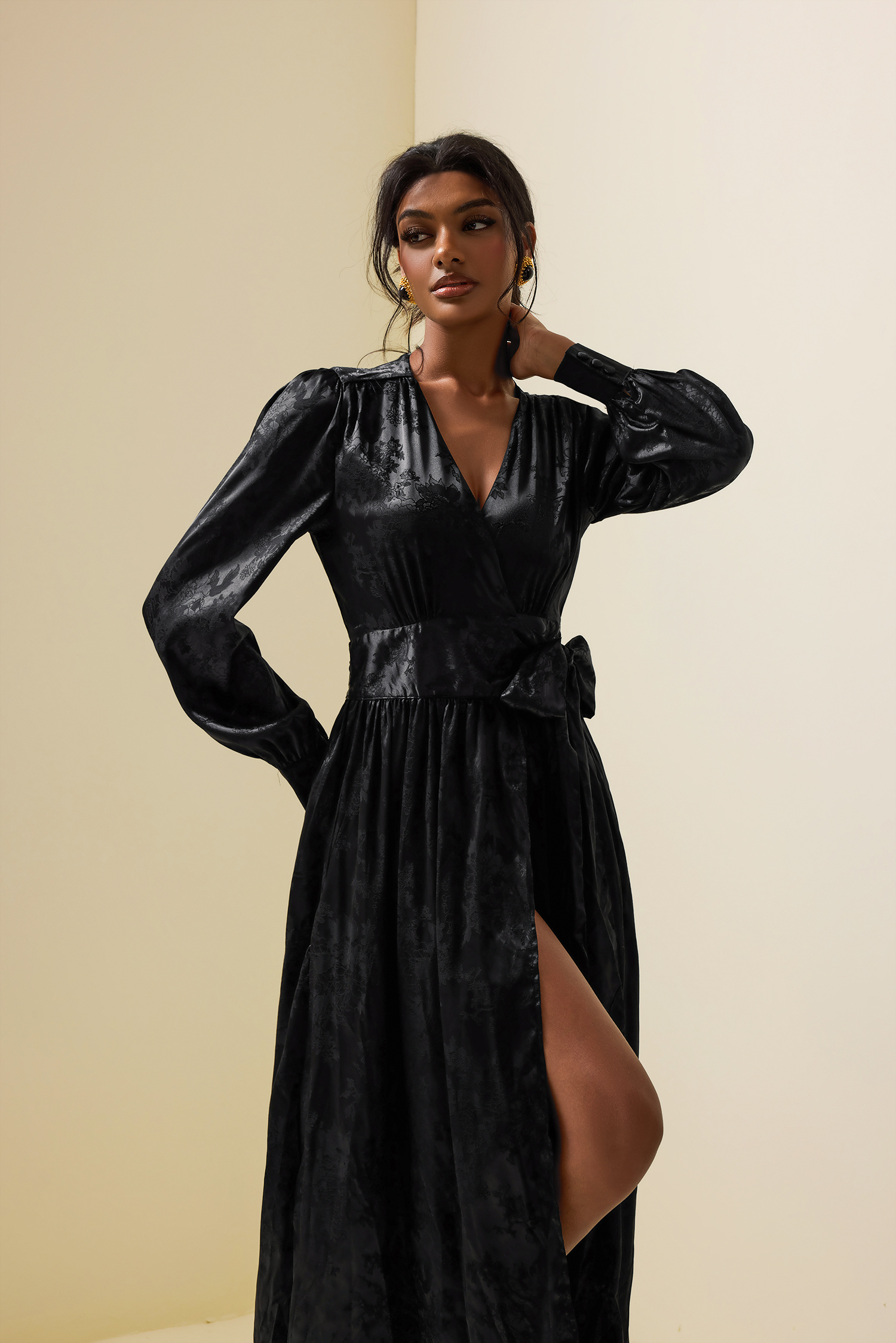 Jacquard Lantern Sleeve Warp Midi Dress