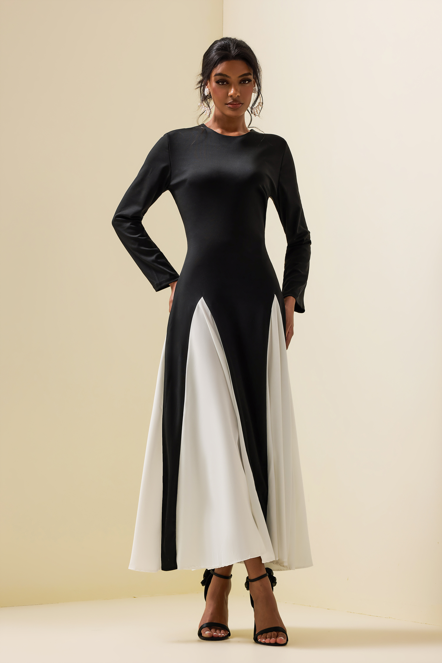 Contrast Color Long Sleeve Midi Dress