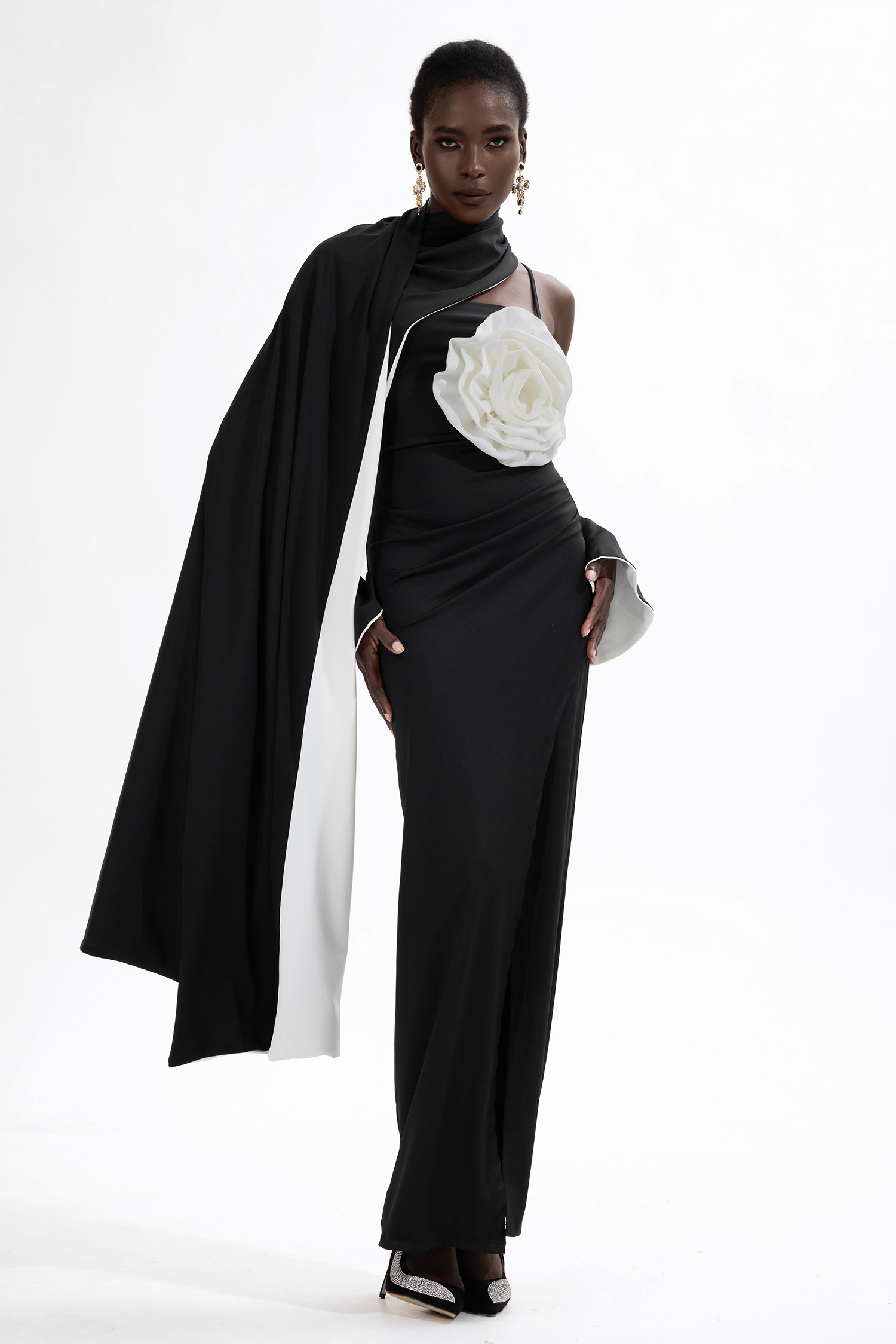 3D Flower Contrast Color Midi Dress With Cape