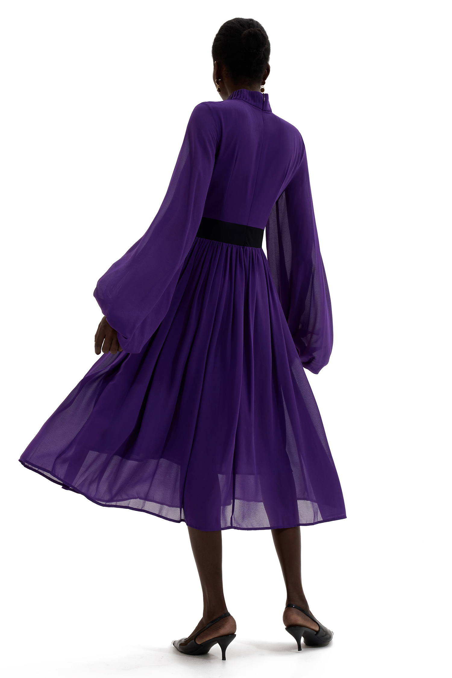 Solid Ruched Lantern Sleeve Midi Dress