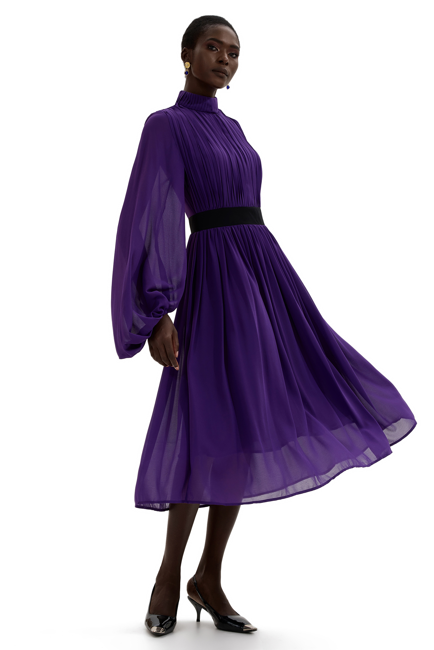 Solid Ruched Lantern Sleeve Midi Dress