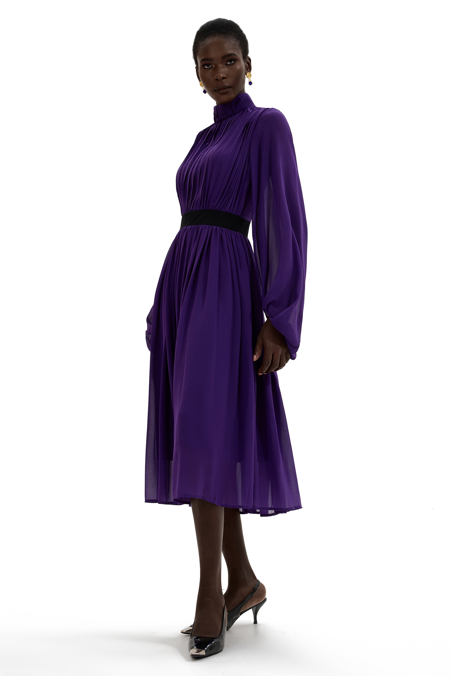 Solid Ruched Lantern Sleeve Midi Dress