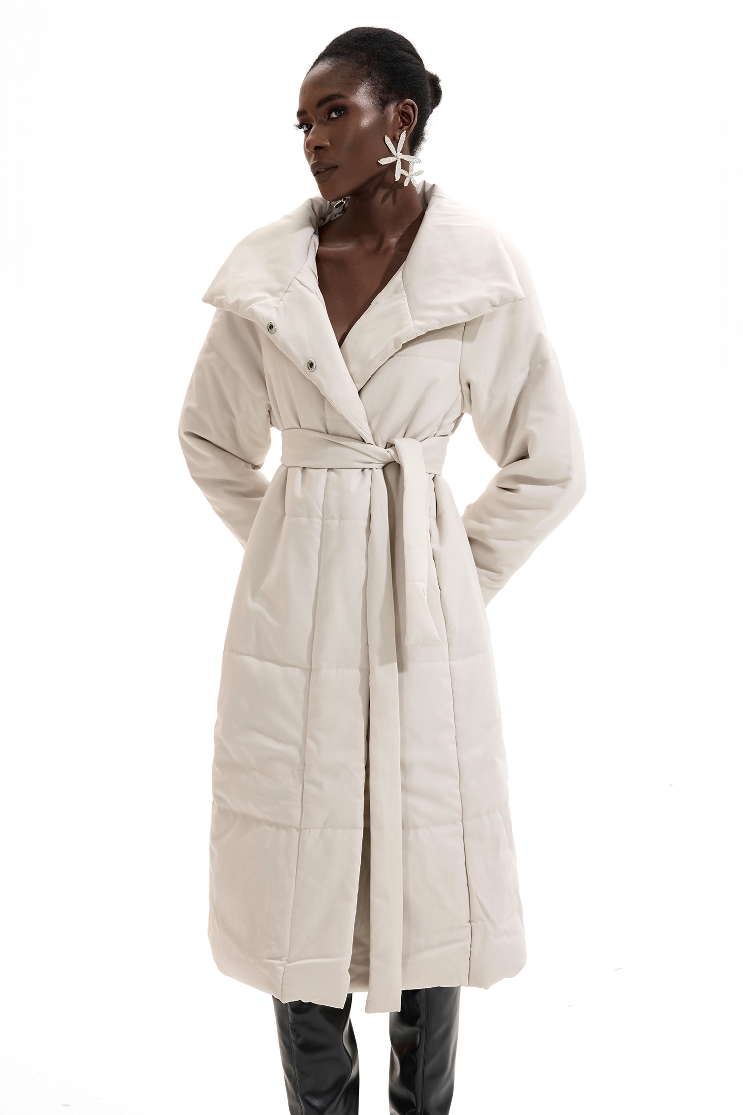 Stand Collar Long Sleeve Solid Quilted Coat