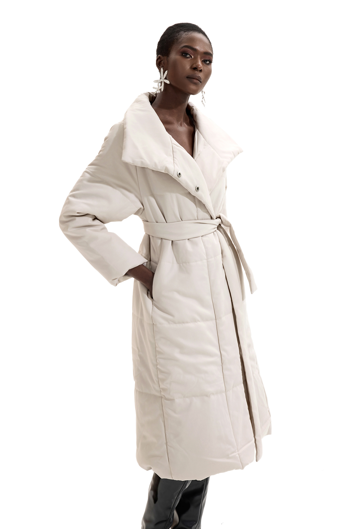 Stand Collar Long Sleeve Solid Quilted Coat