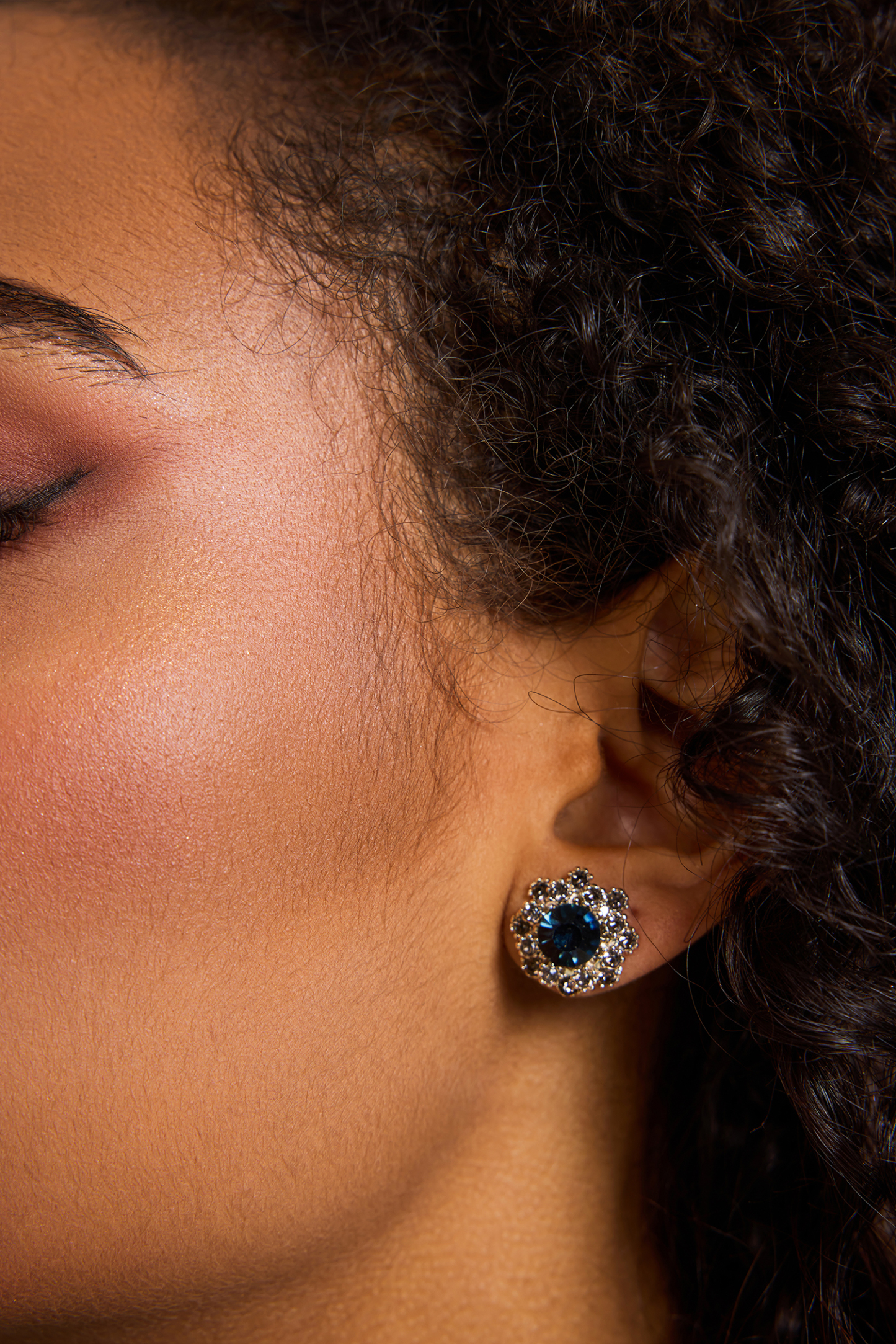 Imitation Gemstone Faux Diamond Choker &Stud Earrings Set