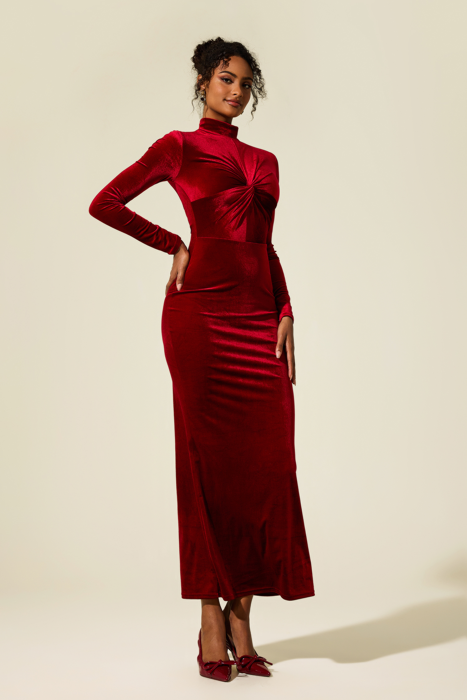 Solid Velvet Knotted Midi Dress