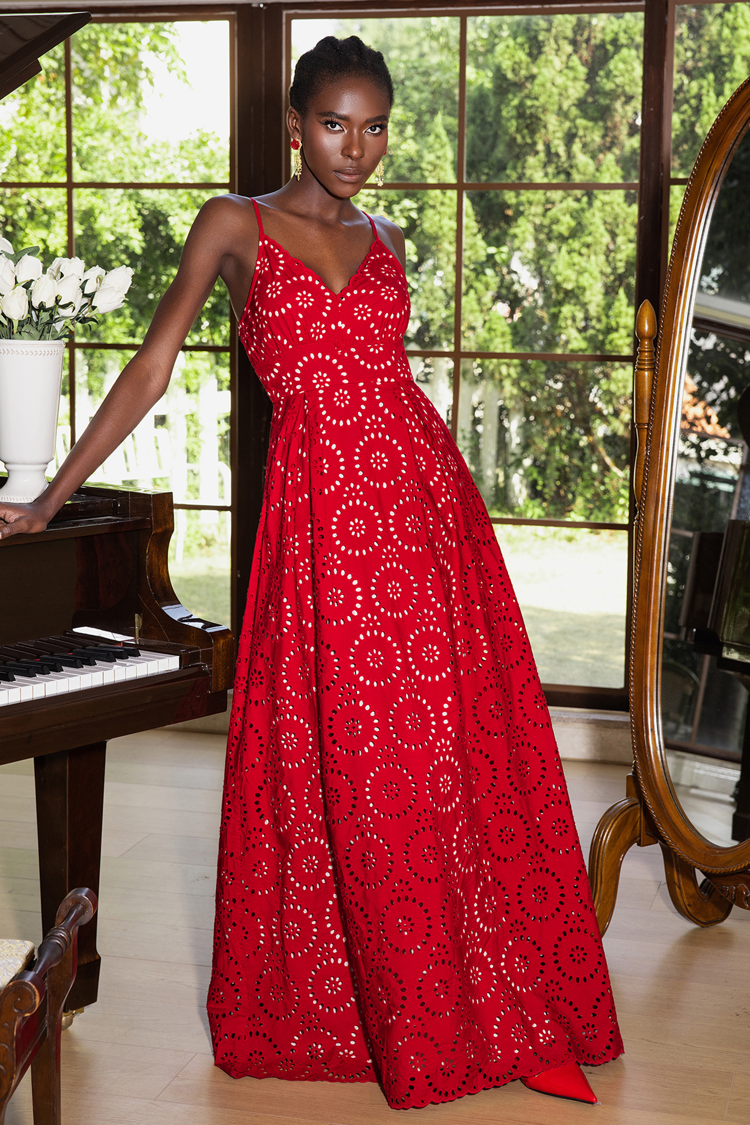 Lace Sweetheart Neckline Slip Maxi Dress