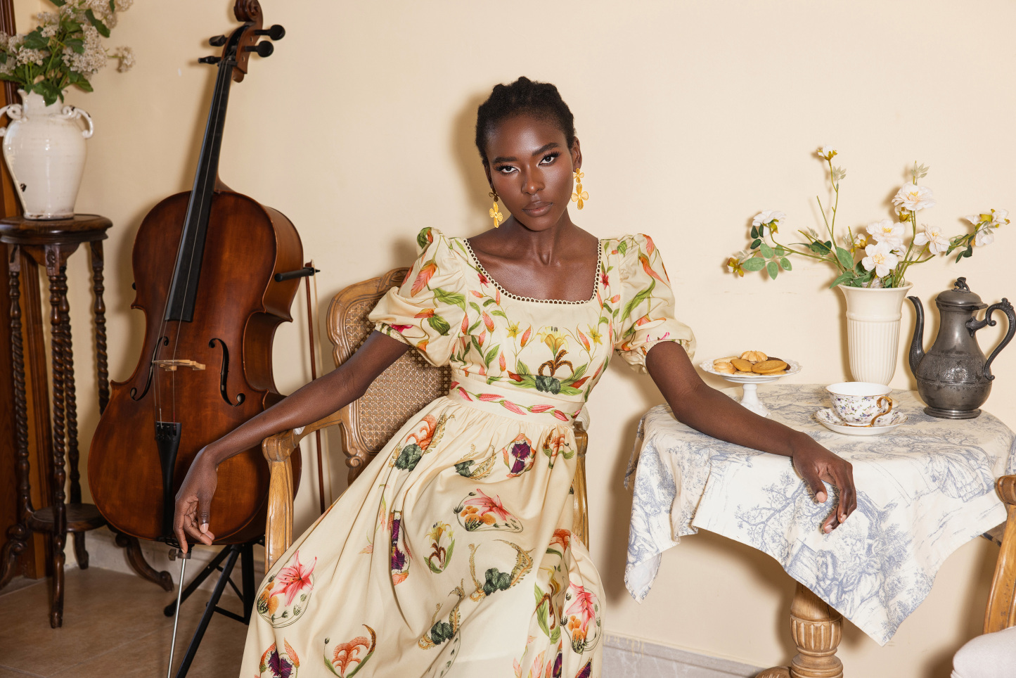 Floral Embroidery Puff Sleeve Square Collar Midi Dress