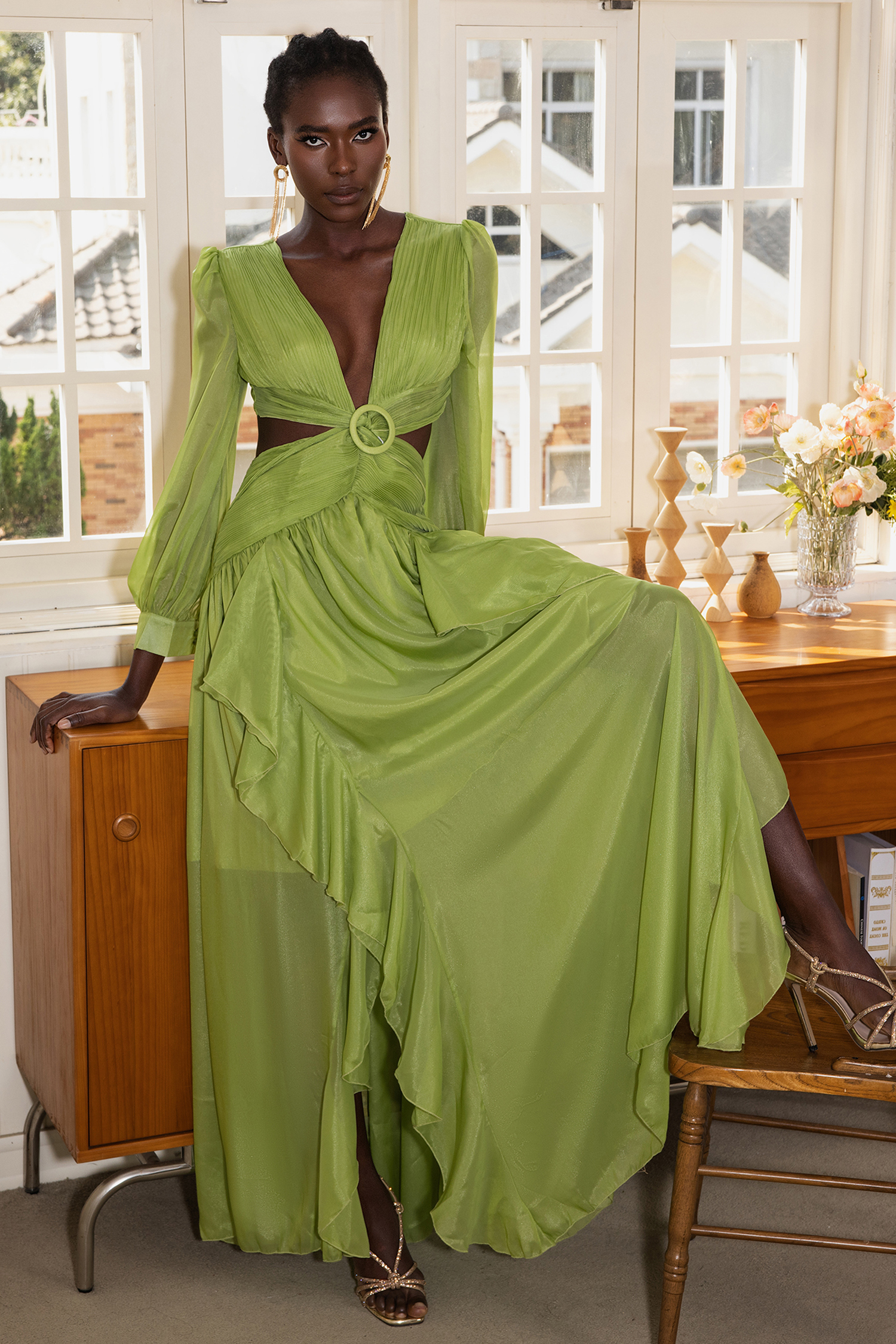 Solid V-Neck Ruffle Split Lantern Sleeve Maxi Dress