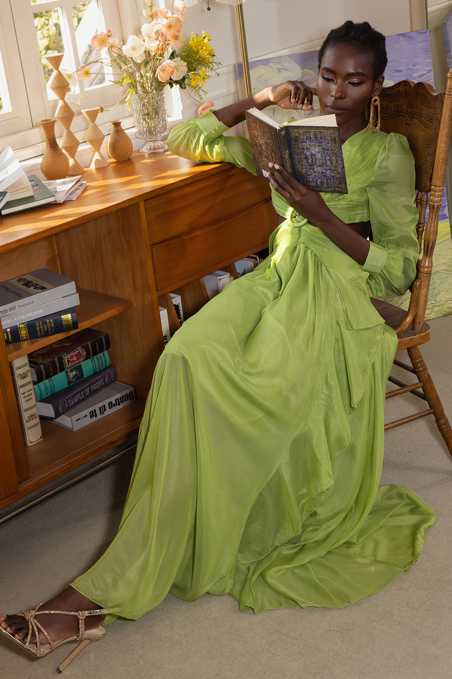 Solid V-Neck Ruffle Split Lantern Sleeve Maxi Dress