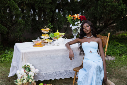 Sweetheart Neck Off-Shoulder Pleated Midi Dress