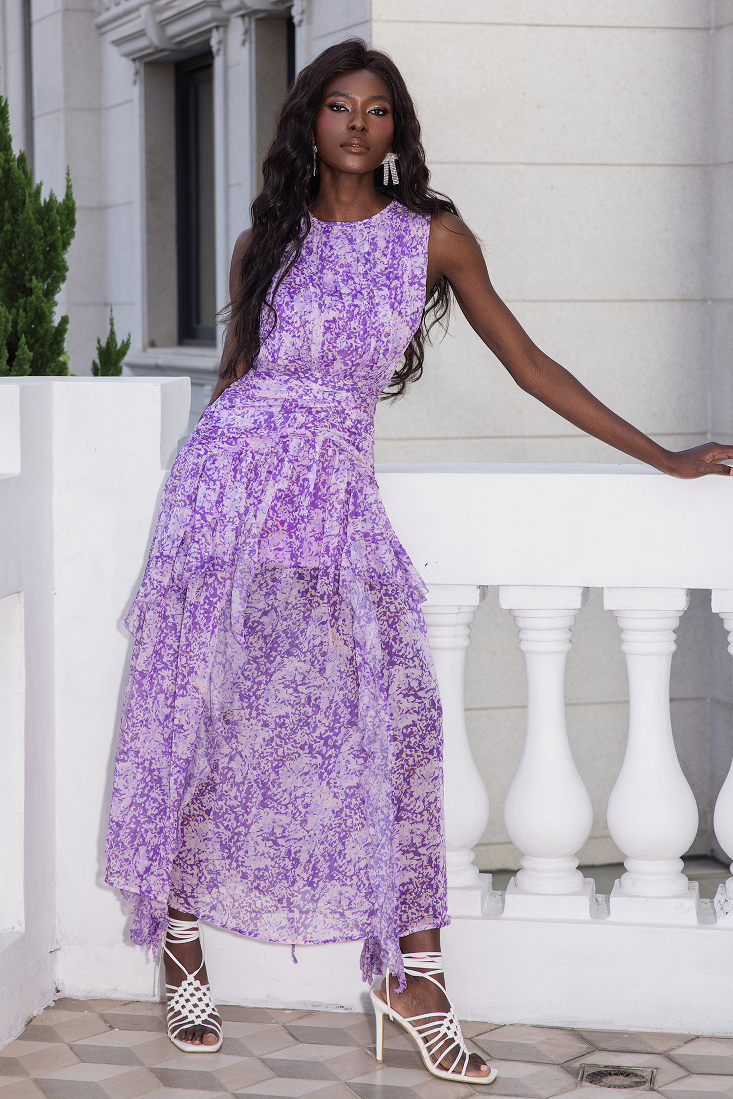 Floral Sleeveless Crew Collar Midi Dress