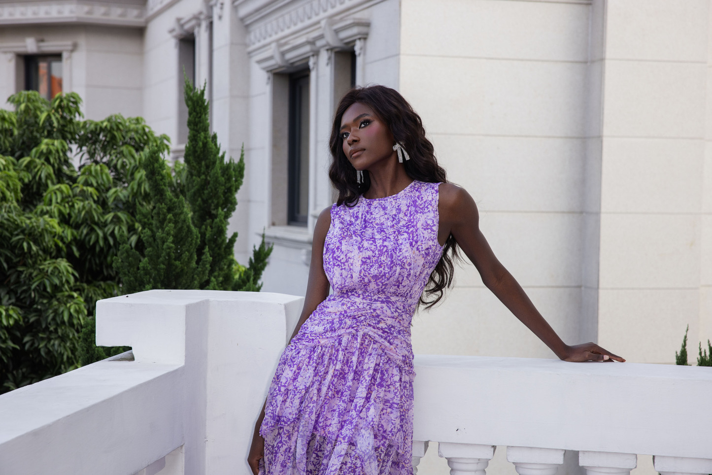 Floral Sleeveless Crew Collar Midi Dress