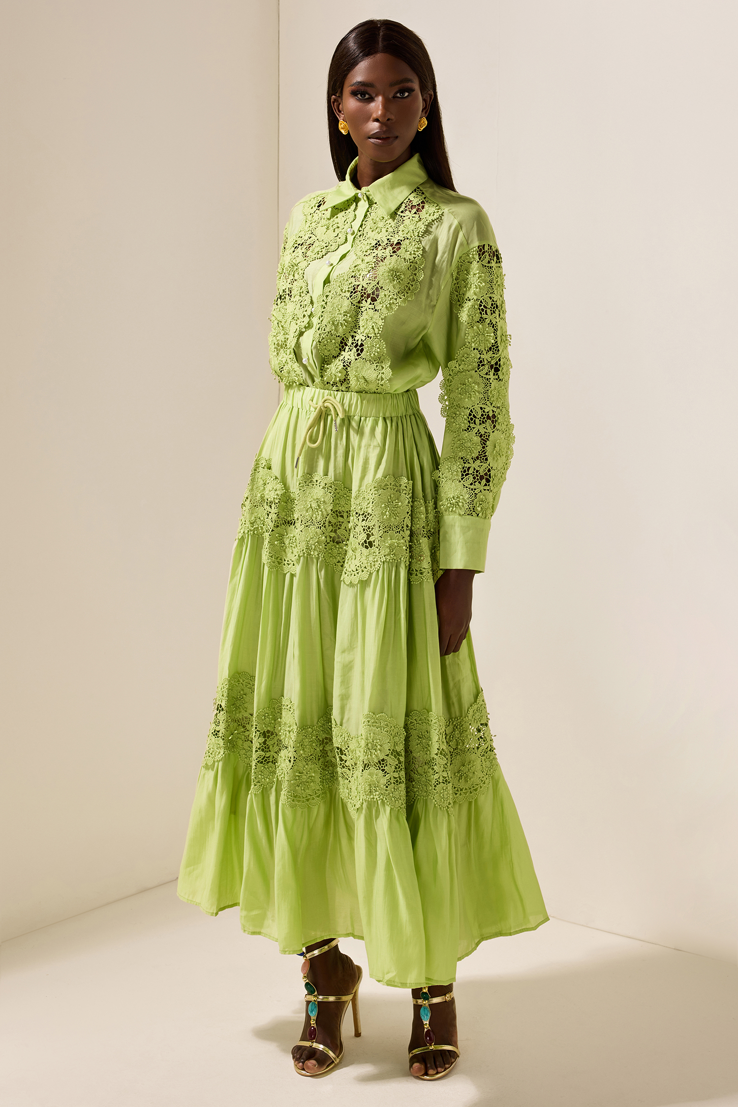 Embroidered Lace Solid Top ＆ Lace Mid Waist Midi Skirt Set