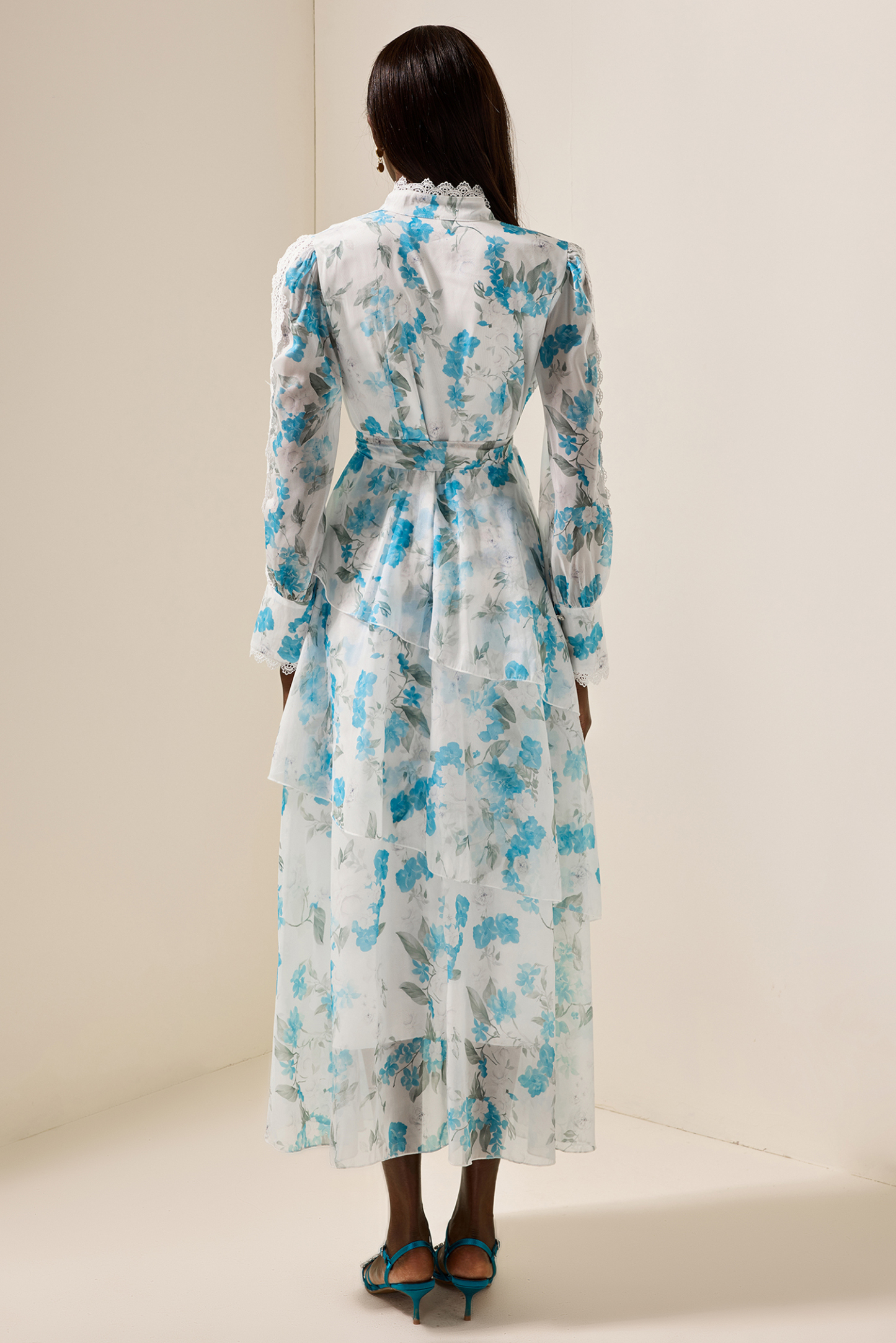 Floral Lantern Sleeve Lace Midi Dress