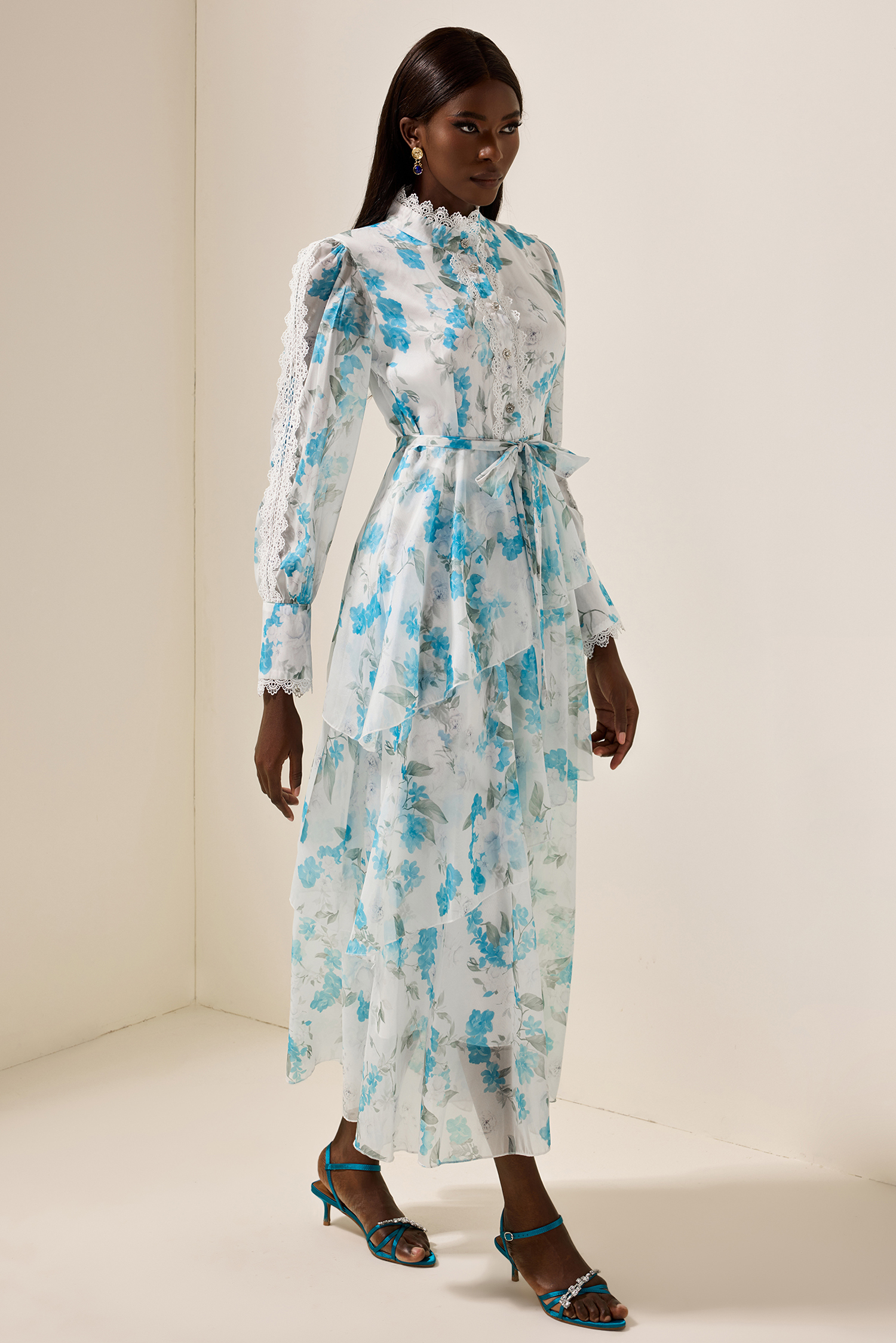 Floral Lantern Sleeve Lace Midi Dress