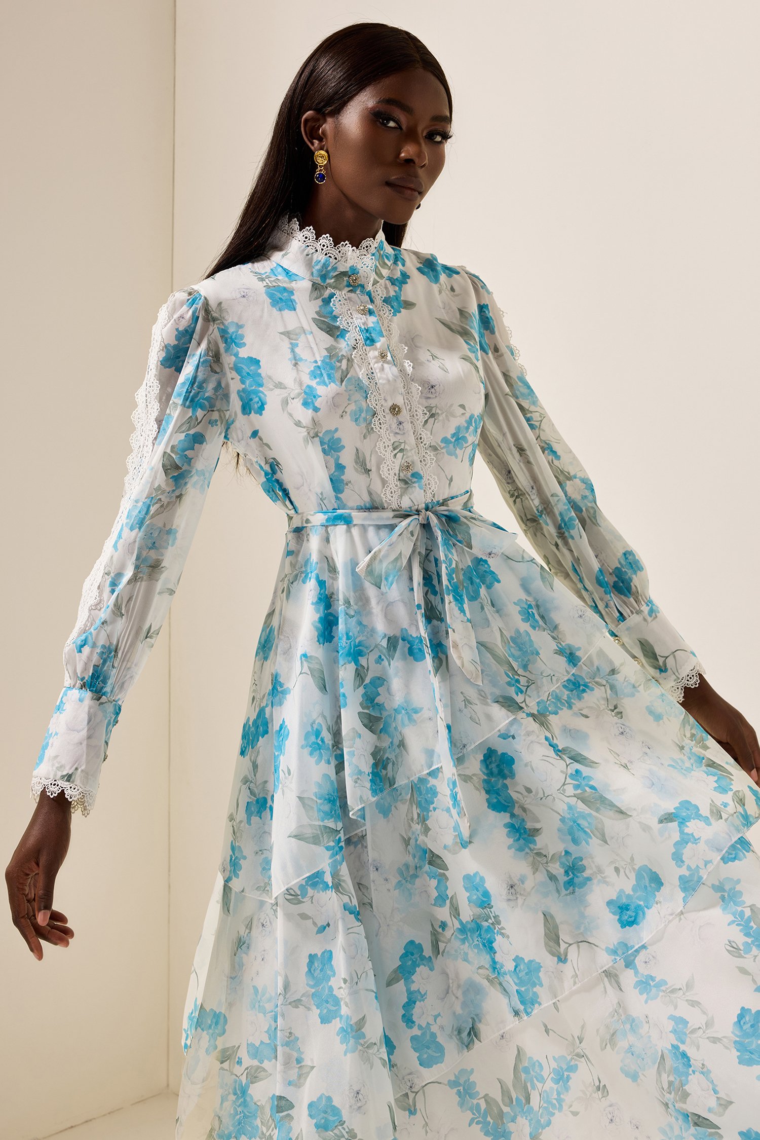 Floral Lantern Sleeve Lace Midi Dress