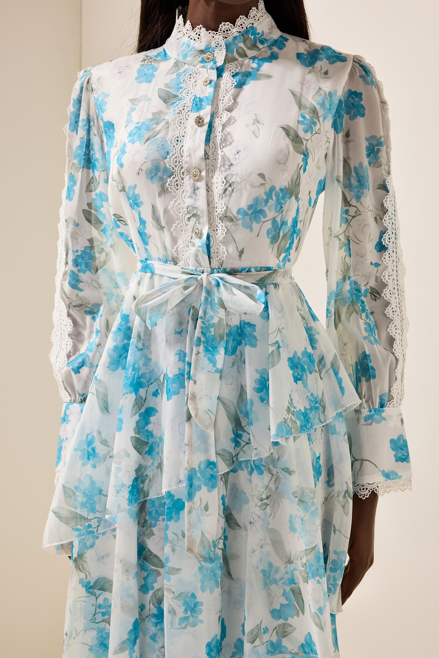 Floral Lantern Sleeve Lace Midi Dress