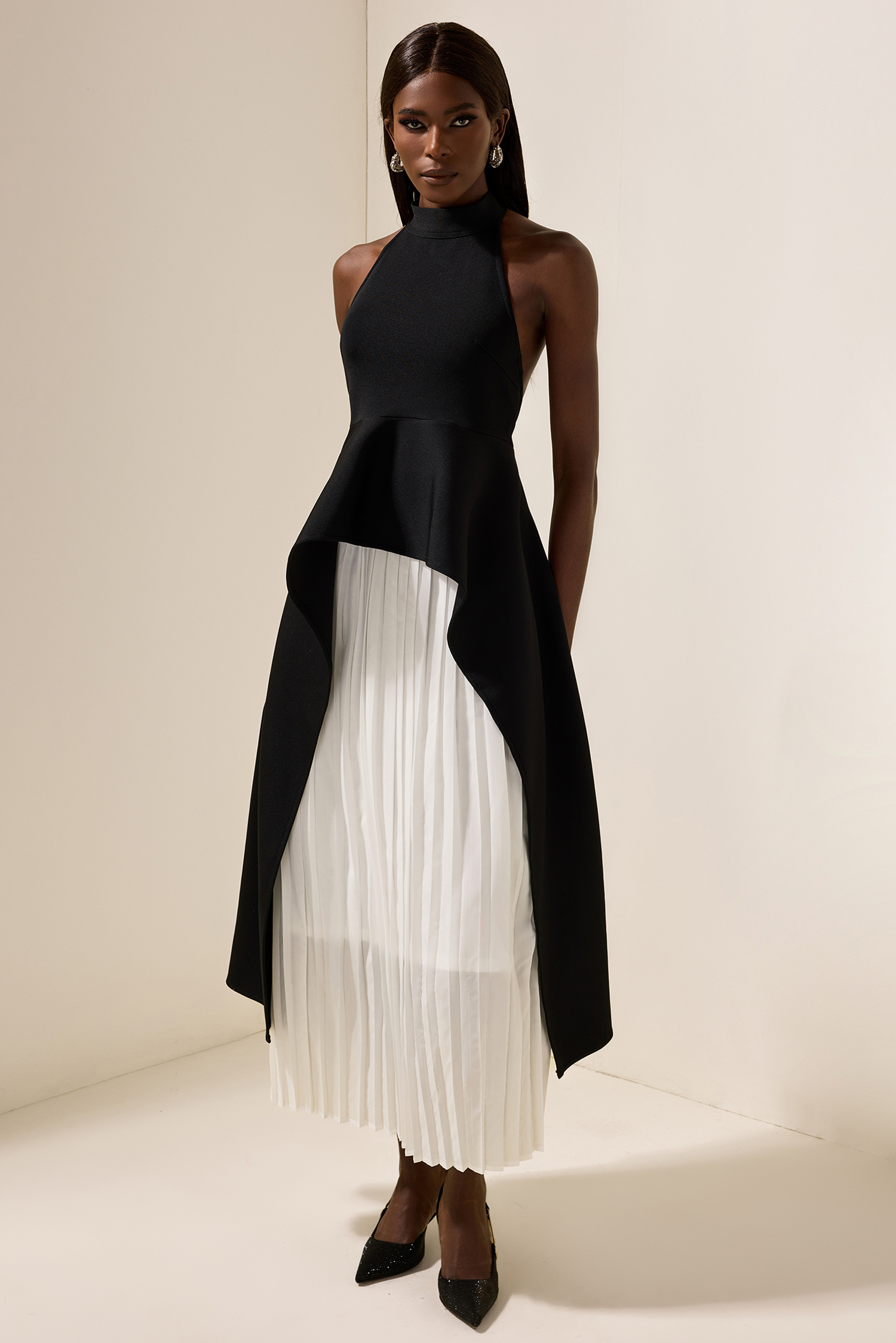 Crew Collar Sleeveless Backless Asymmetric Suit Dress