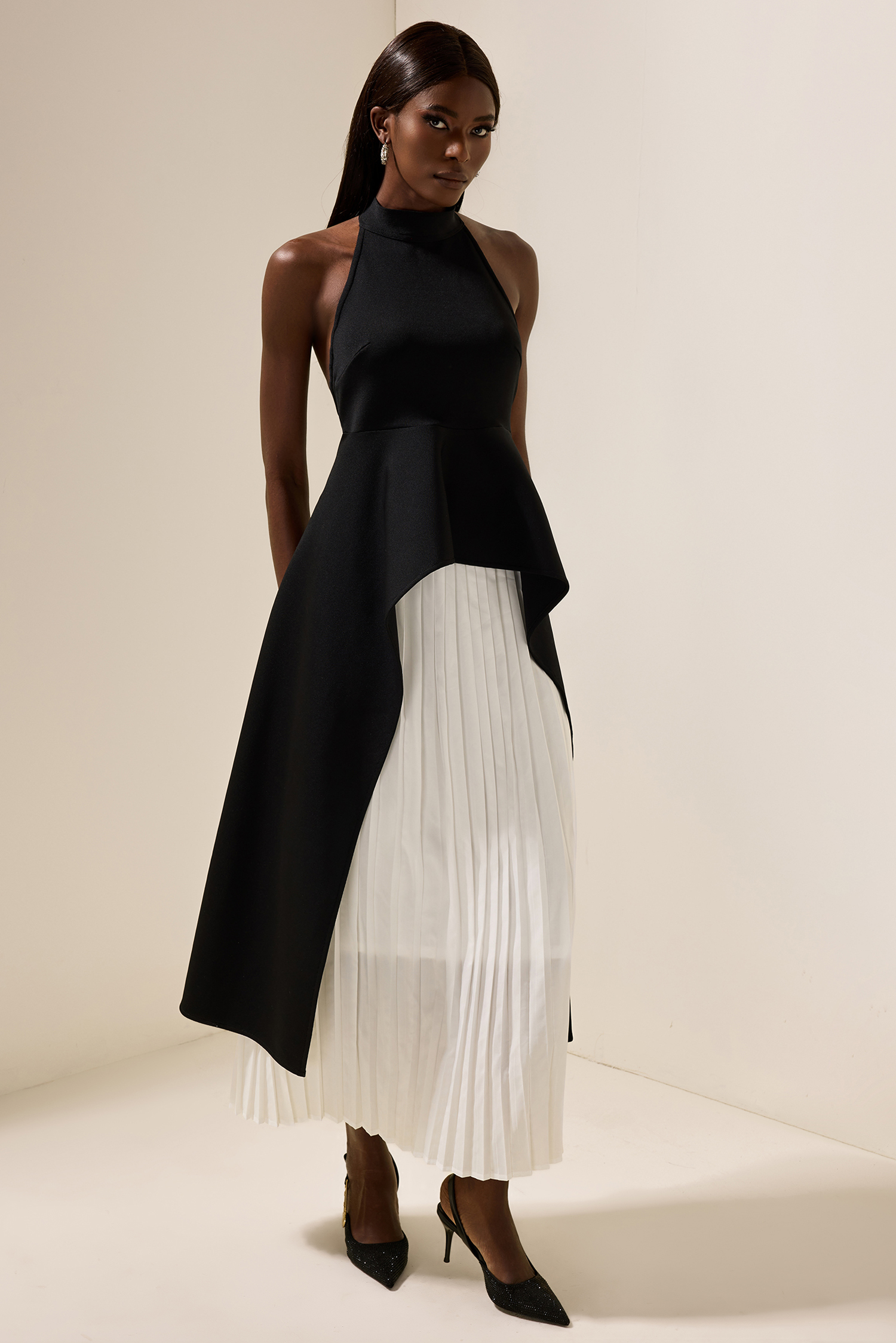 Crew Collar Sleeveless Backless Asymmetric Suit Dress