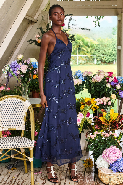 Sequin V-Neck Backless Maxi Dress