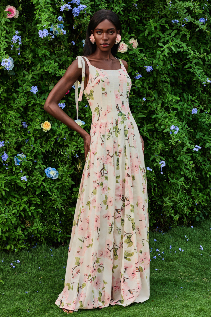 Floral Ruched Sweetheart Neck Maxi Dress
