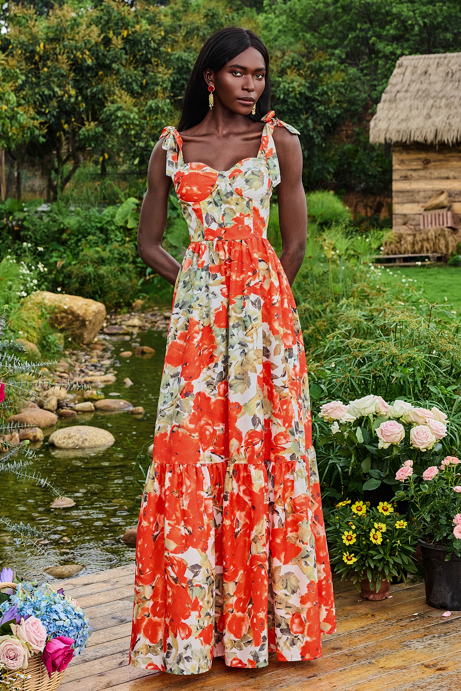 Floral Lace-Up Sweetheart Neck Midi Dress